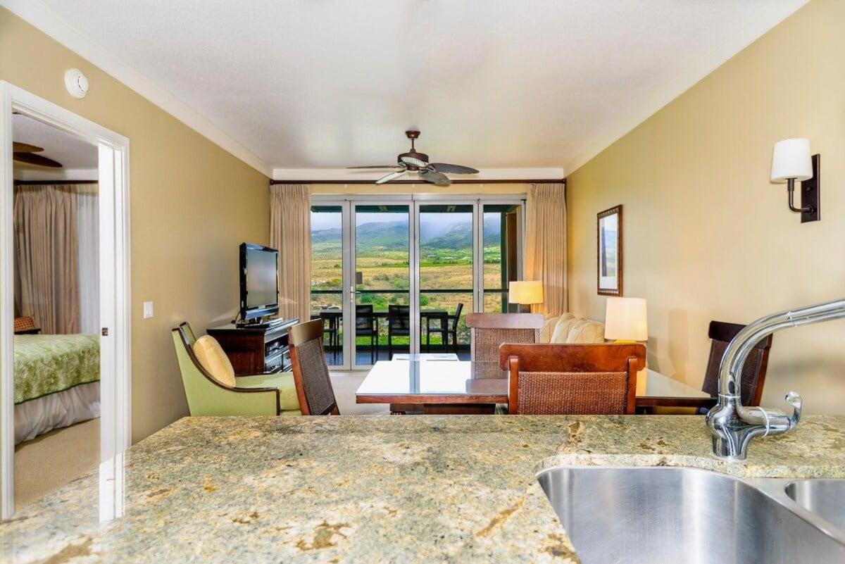 Honua Kai 1024 · HK 1024 Updated Beachfront Luxury Condo w Pool
