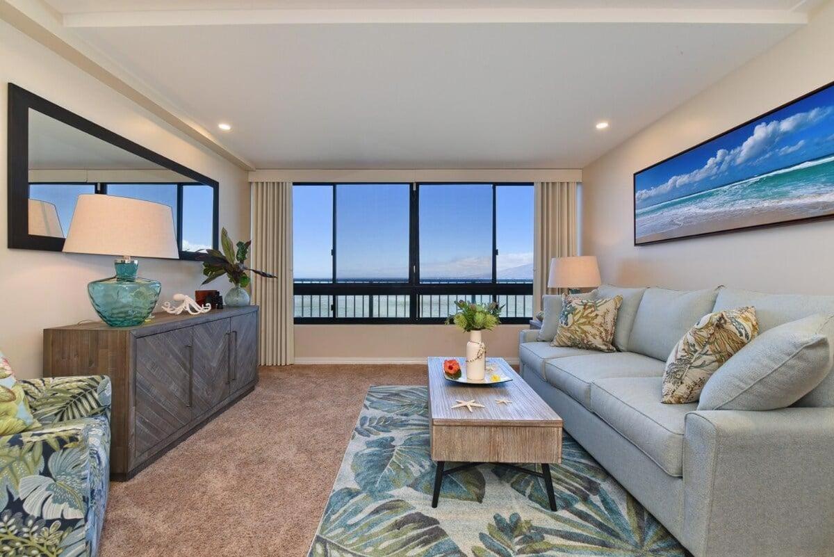 Maui Kai 206 · MK 206 Updated OceanFront Studio w Pool AC Views