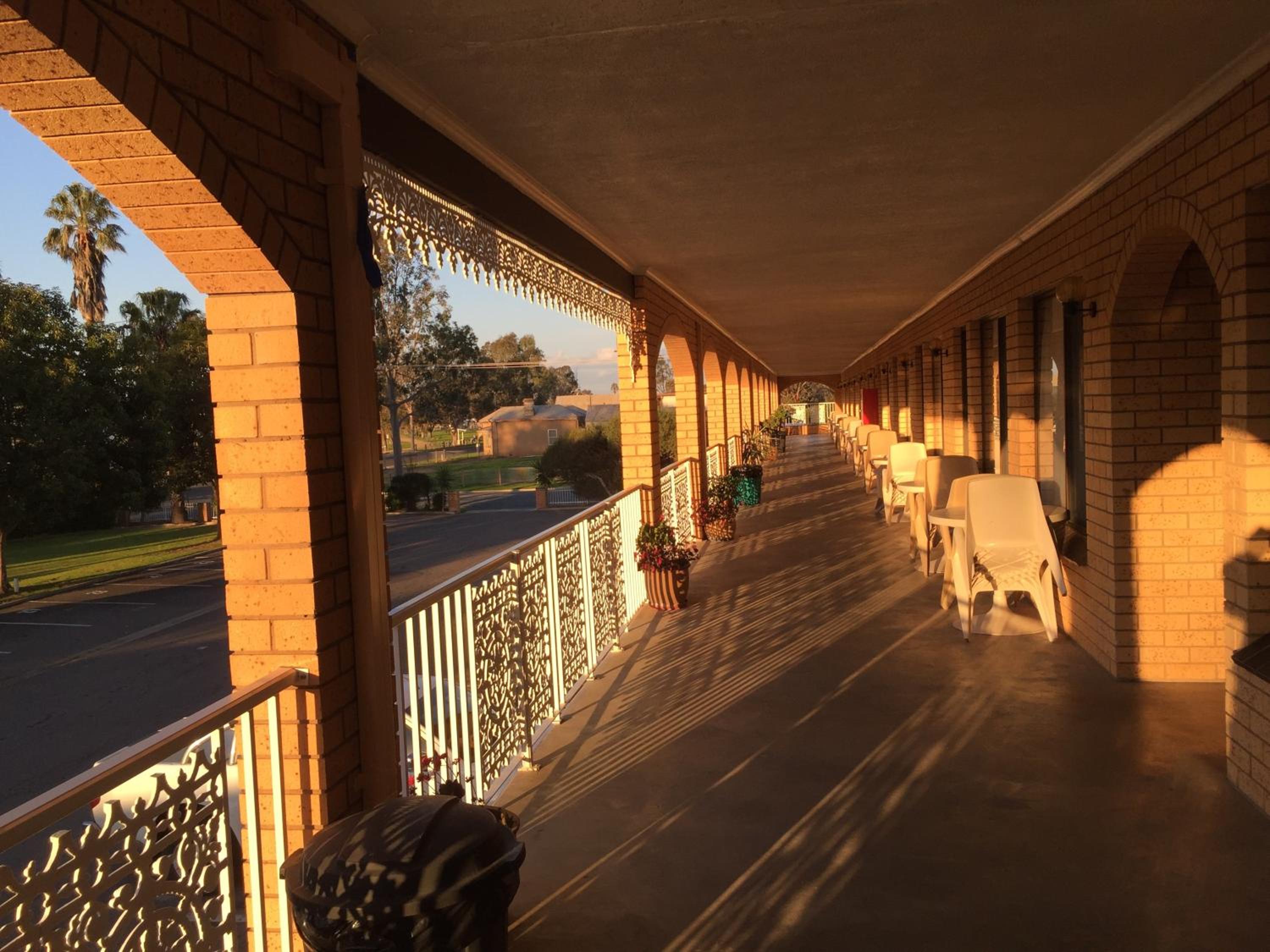 Lakeview Motel
