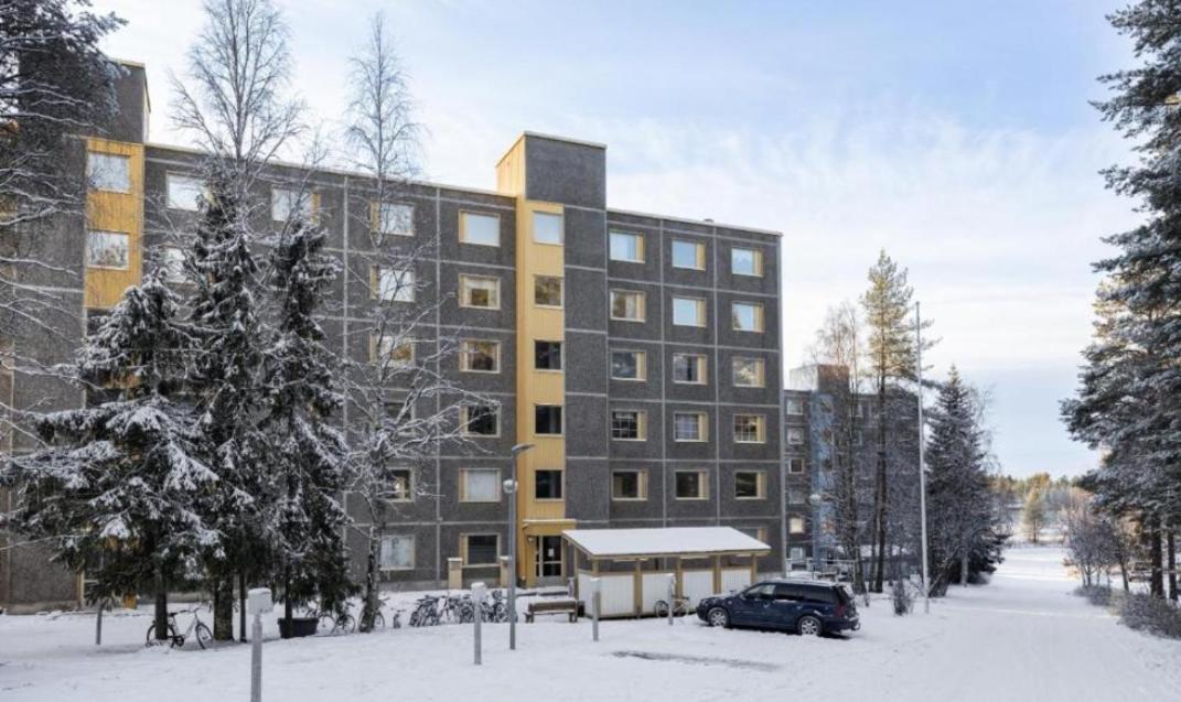 Winter Moon Aparment