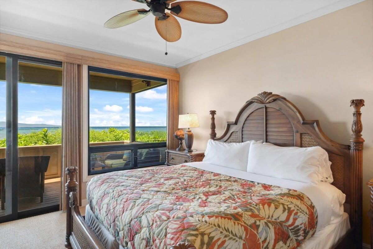 Kahana Village 31 · KHV 31 Spacious Direct Oceanfront 3BD Condo
