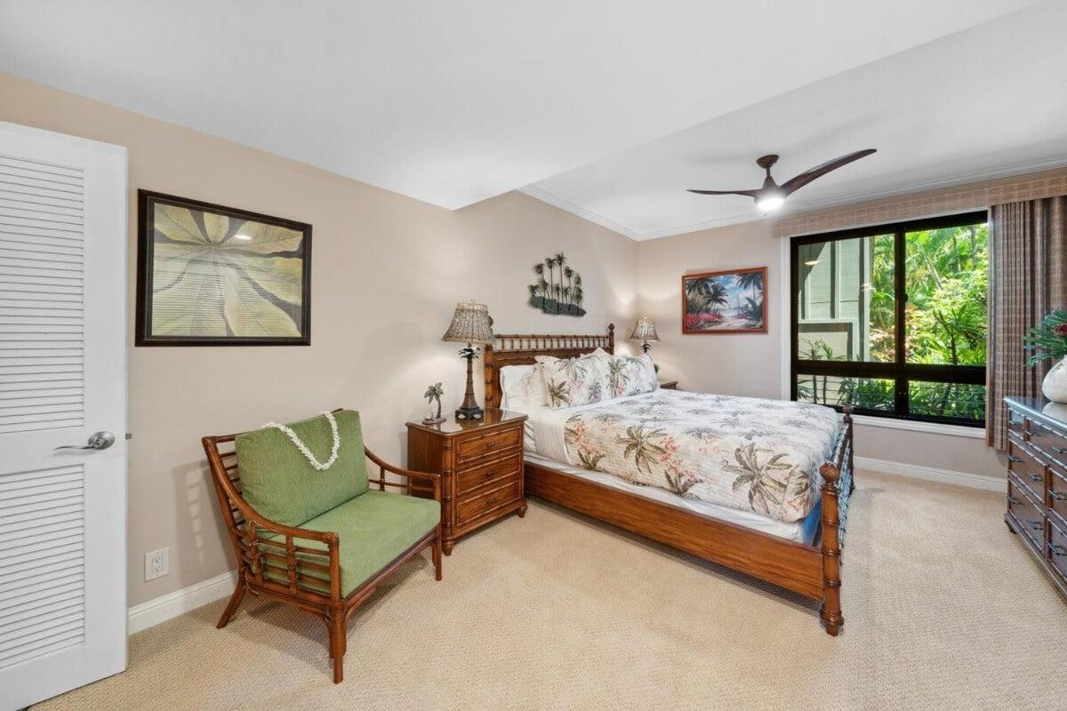 Kahana Village 31 · KHV 31 Spacious Direct Oceanfront 3BD Condo
