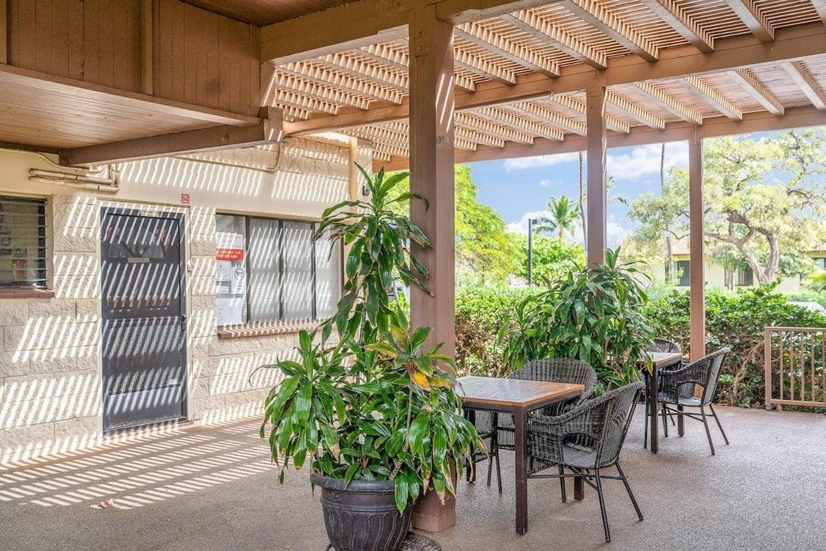 Waiohuli Beach Hale C212 · 2BD Kihei Condo Easy Beach Access