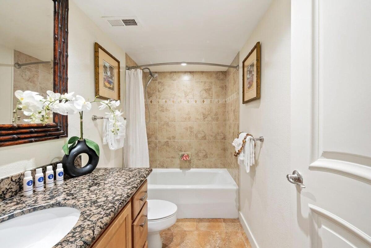 Kaanapali Shores 529 · KS 529 Oceanview 2BD Condo Steps to the P