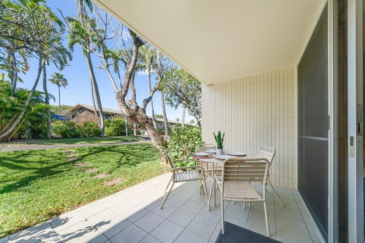Napili Shores D126 · NSD126 Cozy Studio Steps to Beach