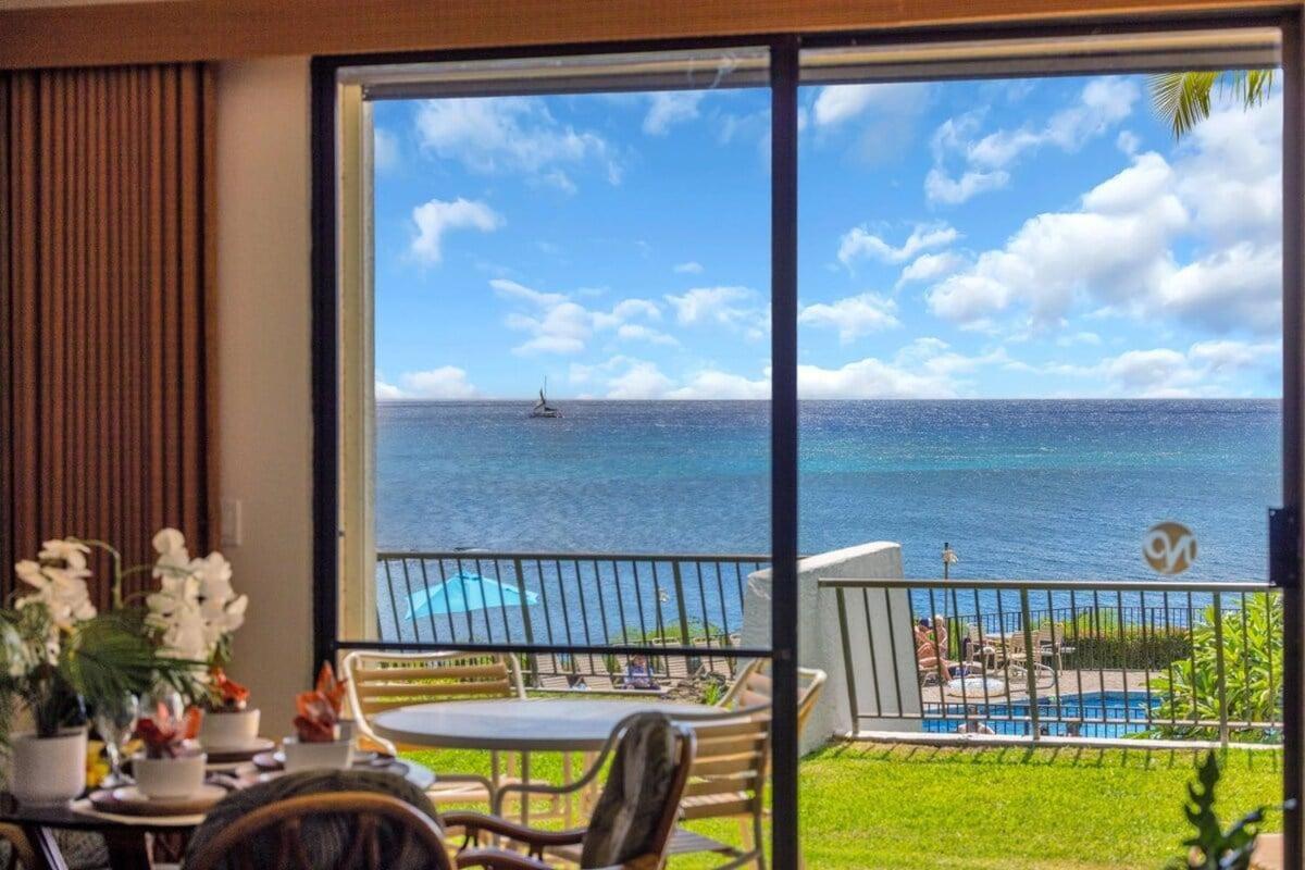 Napili Point B39 · Napili Point B39 Ocean Views with Maui Sunset