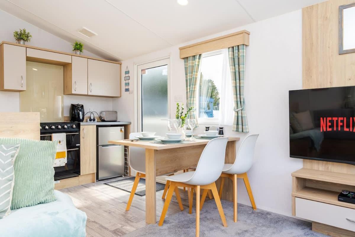 3Bed Caravan - Muirfield - by Holiday Homes