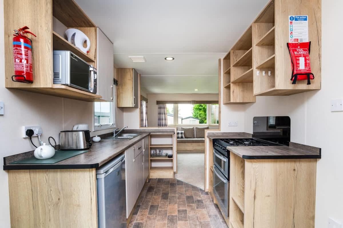 3 Bedroom Caravan - Seton Sands-by Holiday Homes