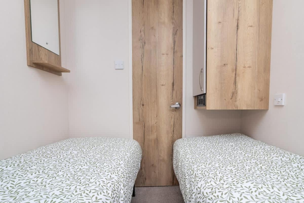3 Bedroom Caravan - Seton Sands-by Holiday Homes