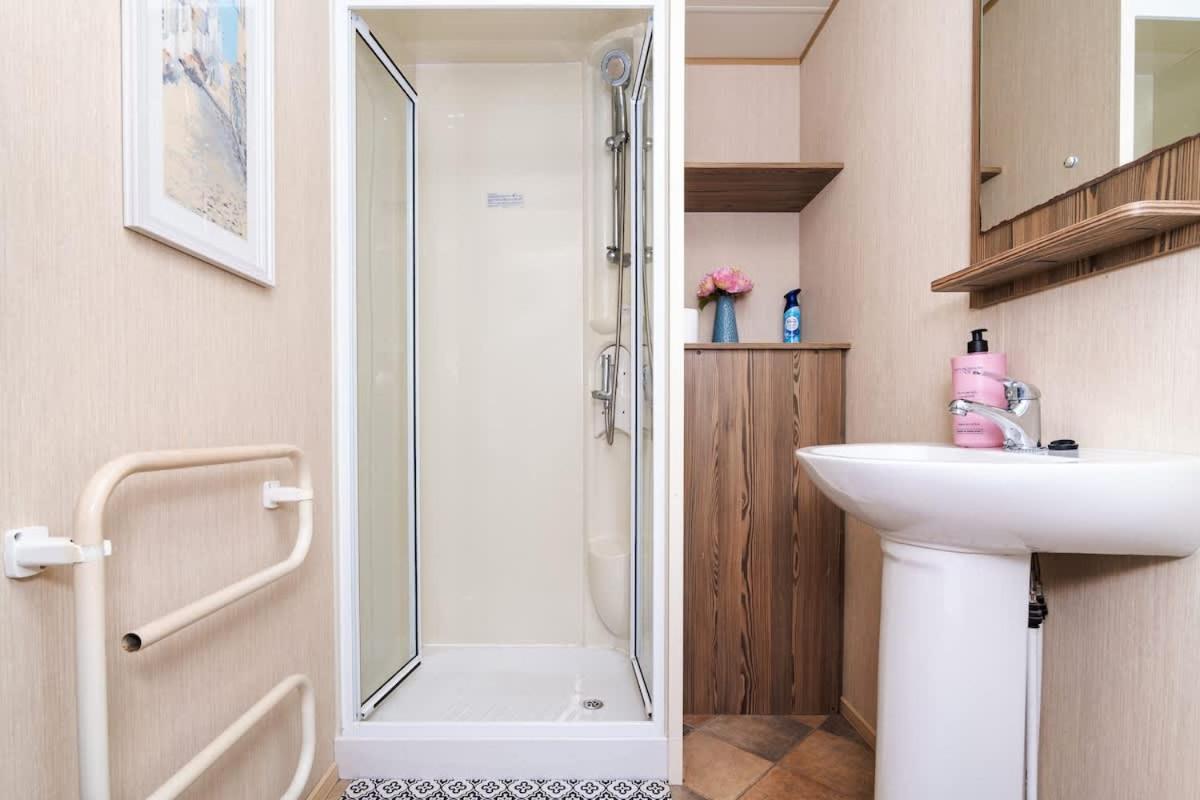 3 Bed Caravan - Seton Sands