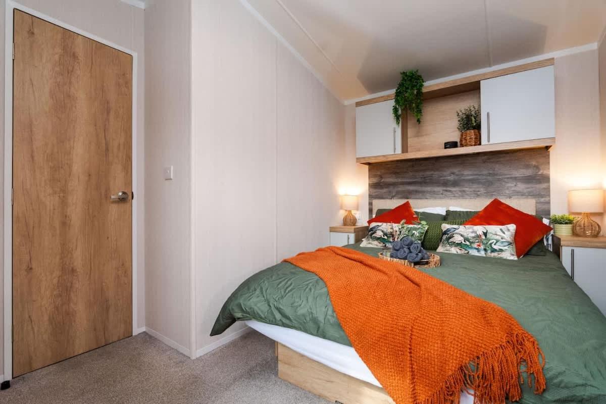 3 Bedroom Luxury Caravan