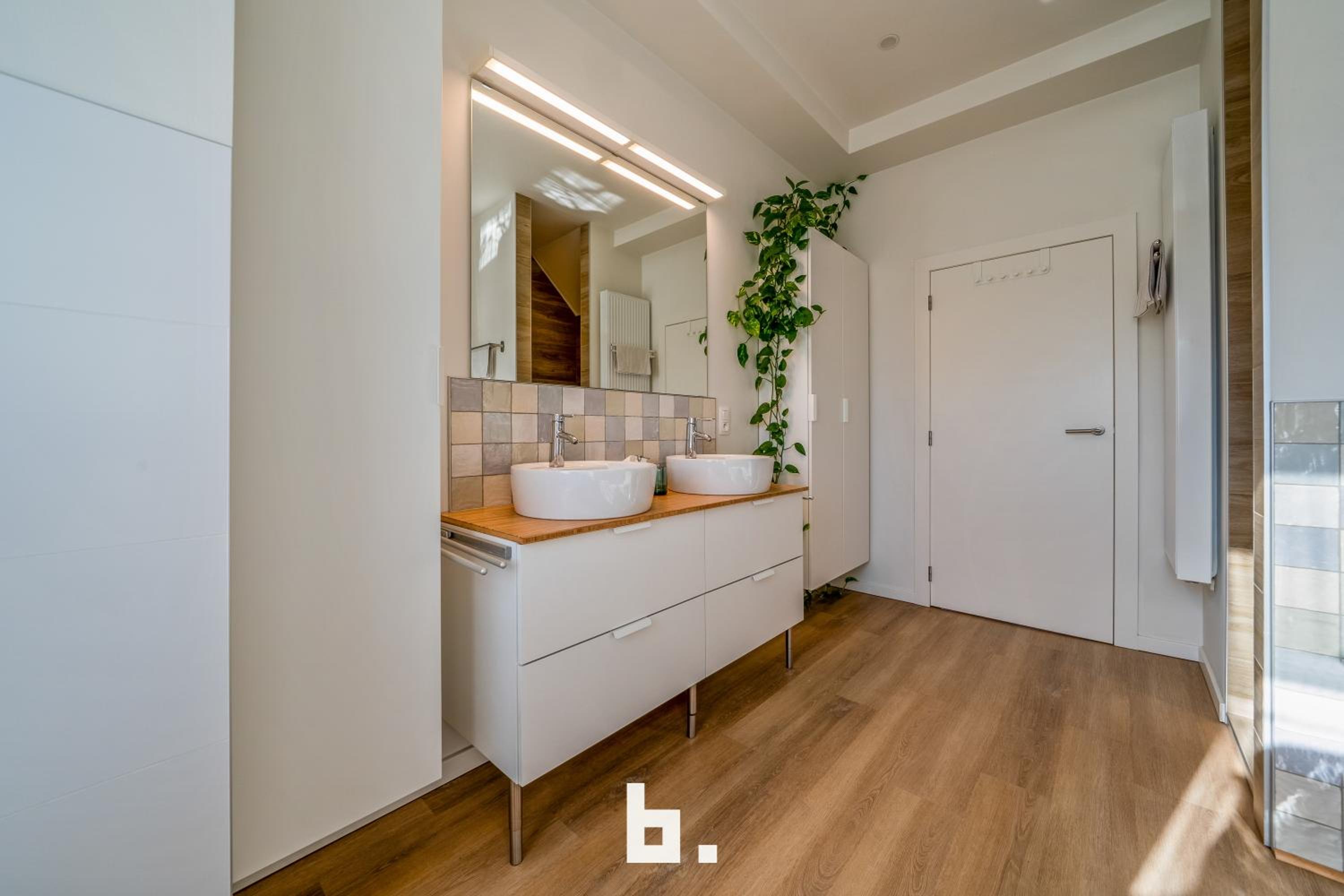 LOGIES-M Comfort Studios Inc Bikes B&B, photo 50