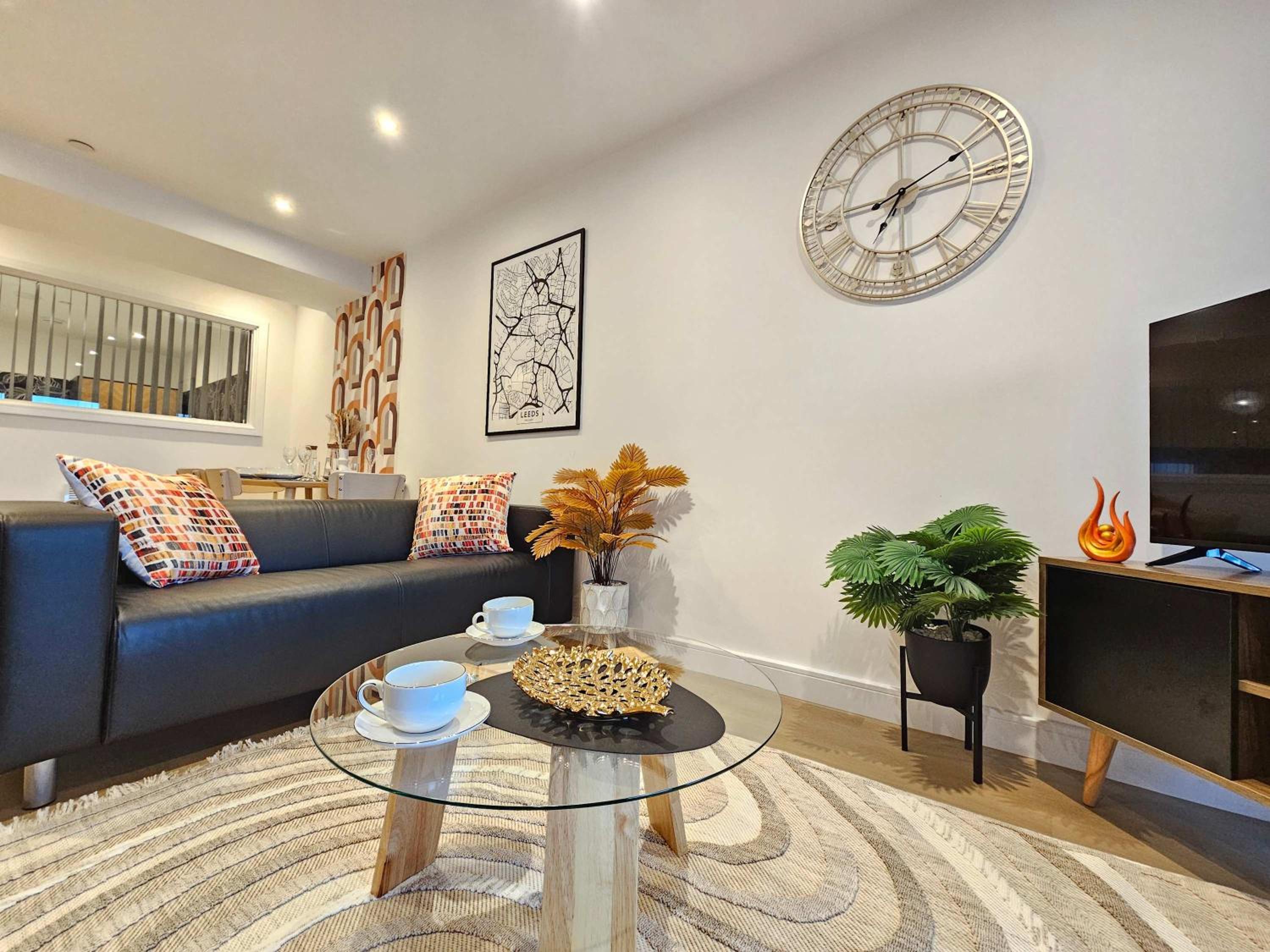 Modern Apartment City Center Leeds with Terrace