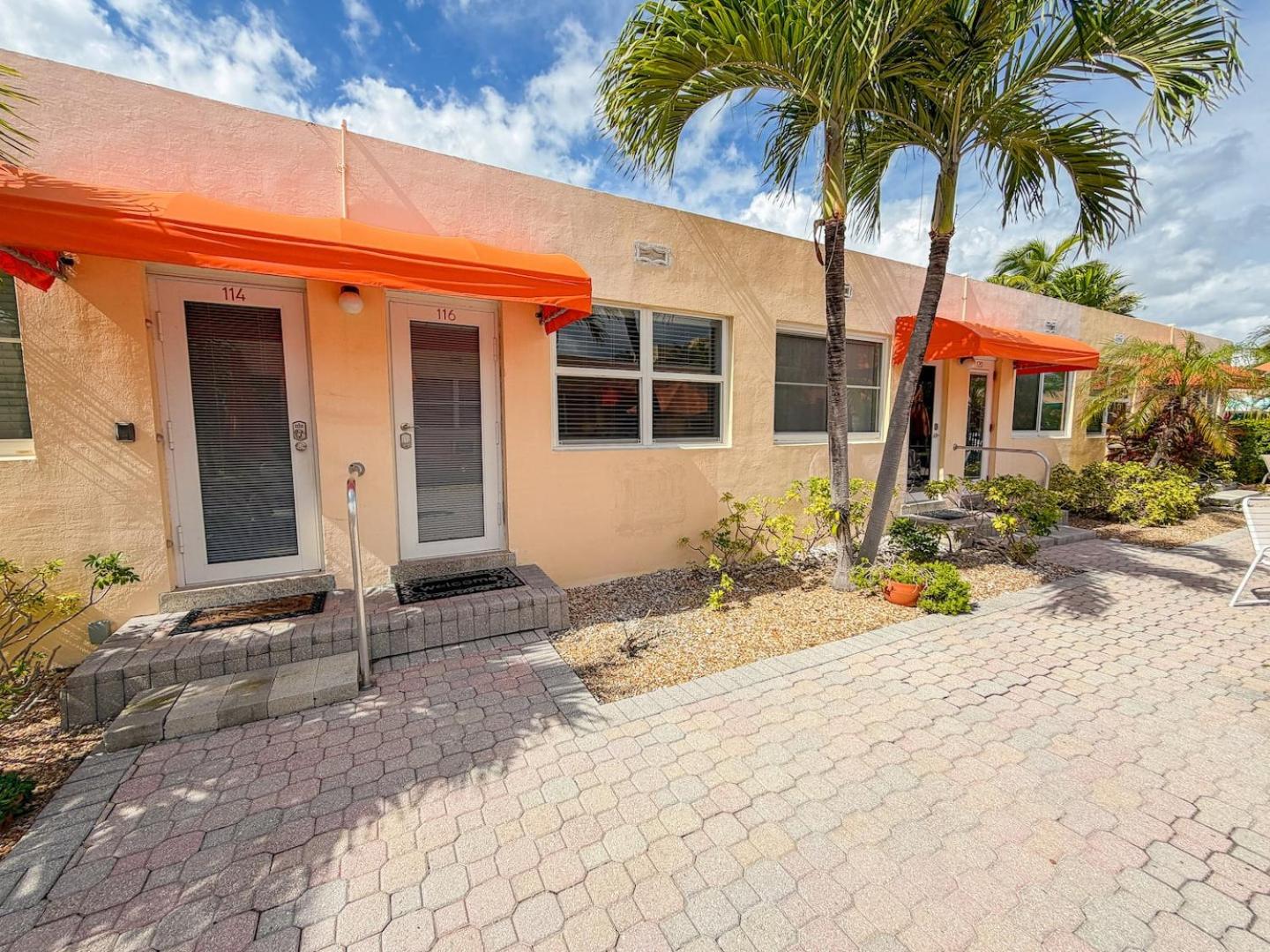 Exclusive studio steps to the beach with pool