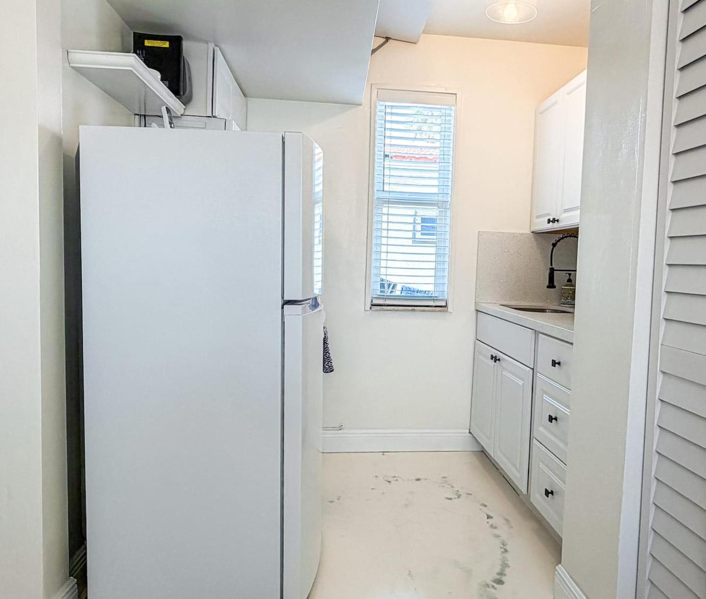 Exclusive studio steps to the beach with pool