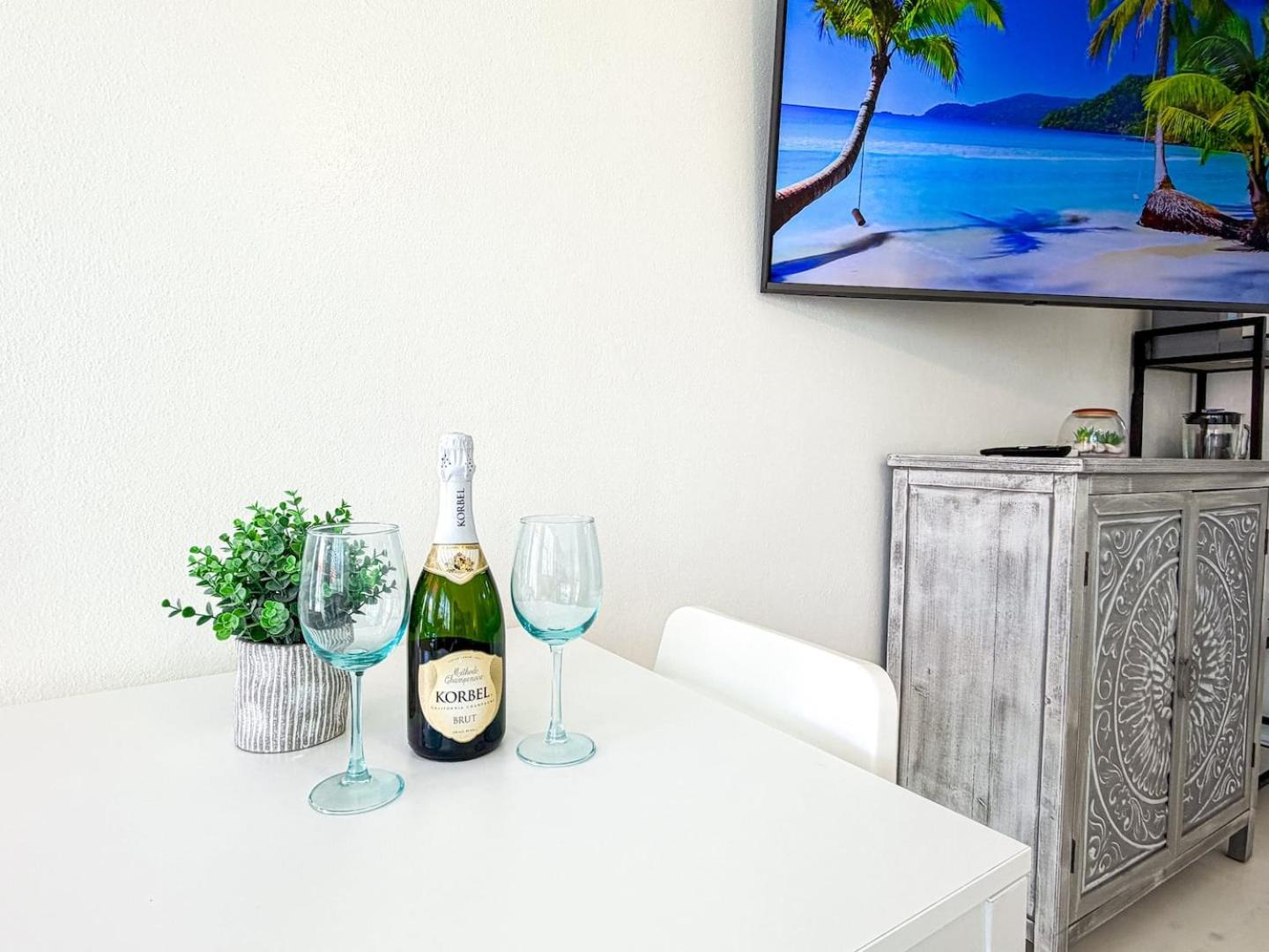Exclusive studio steps to the beach with pool