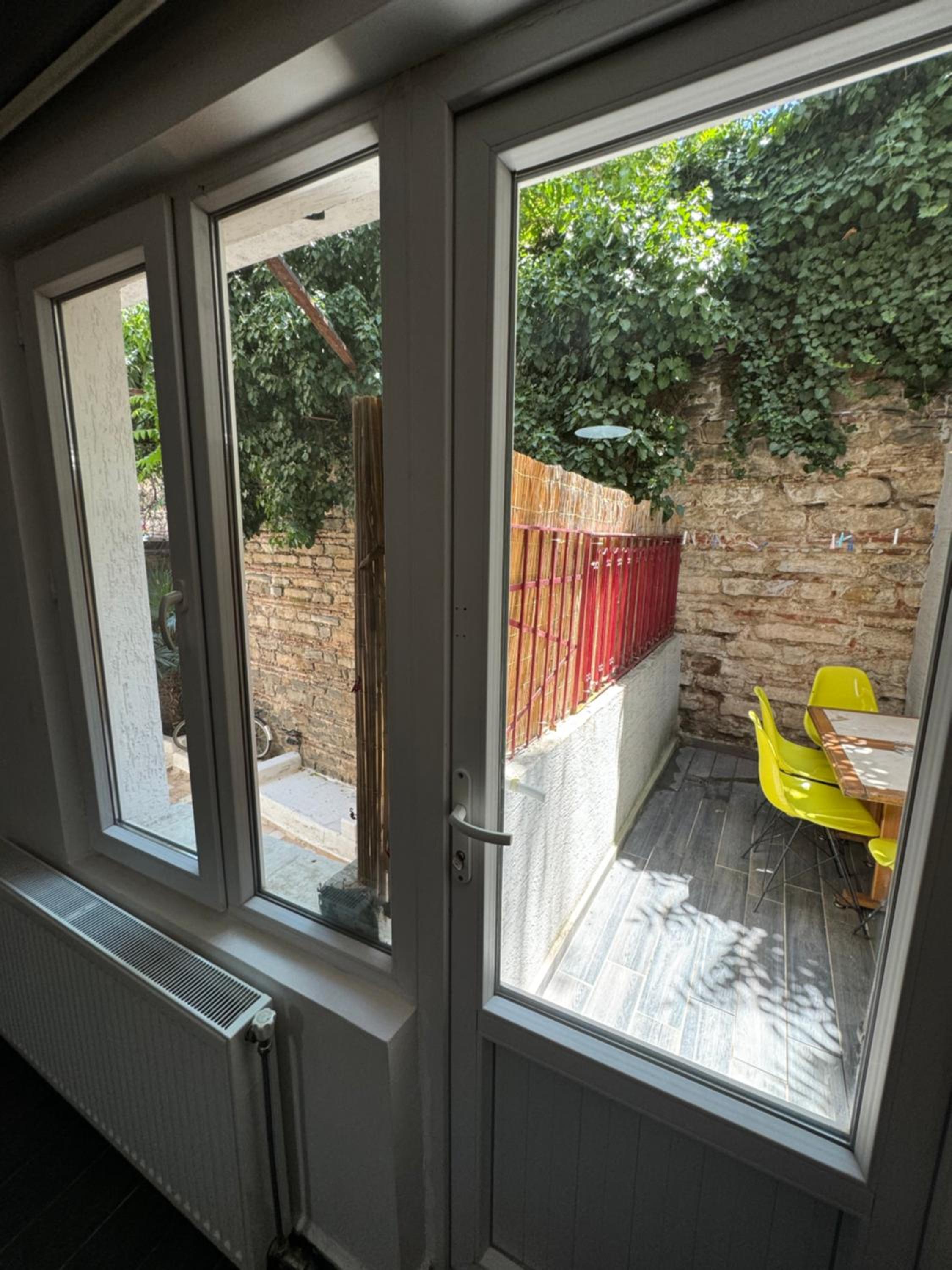 Asmaaltı GUEST HOUSE