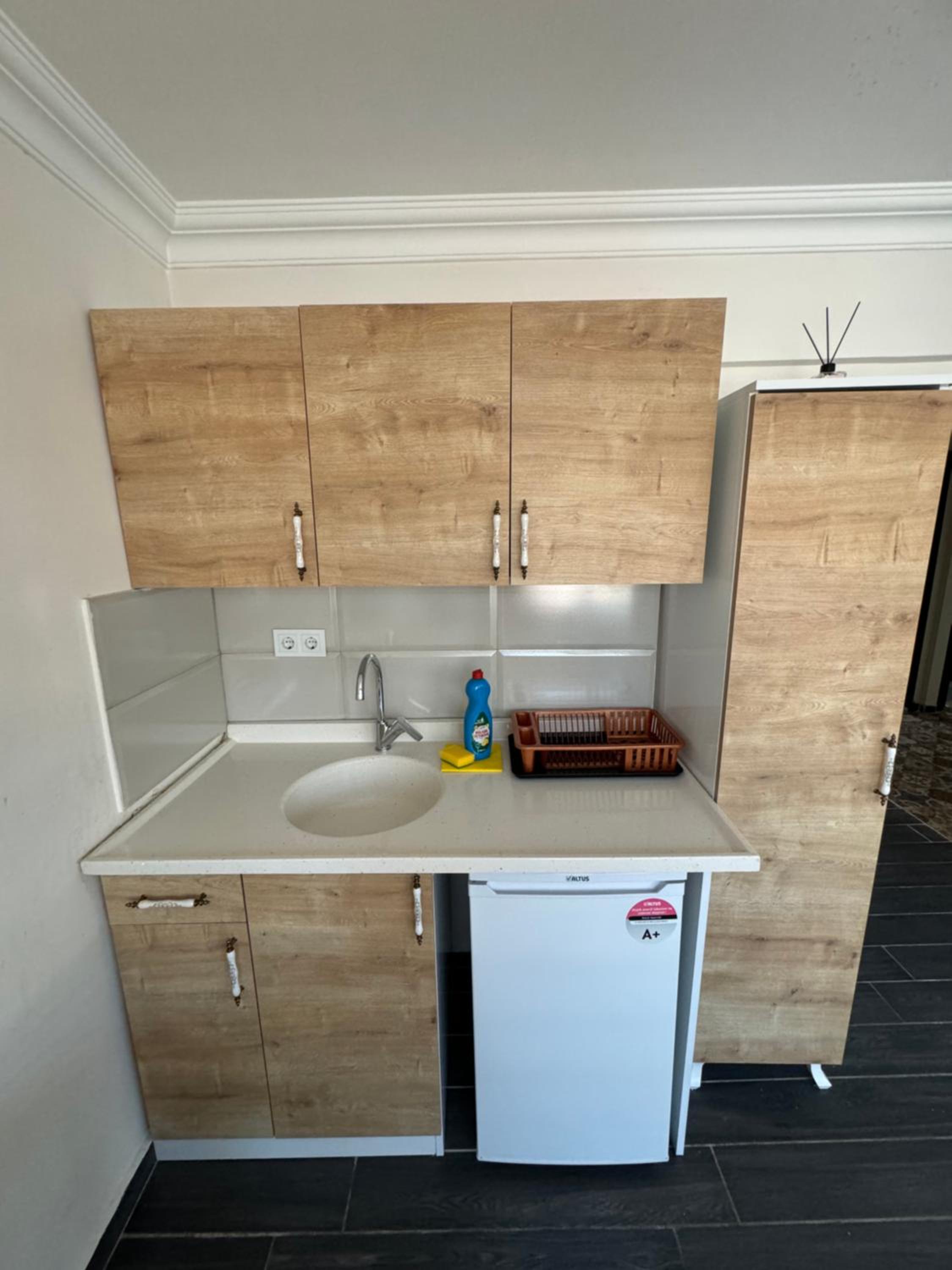 Asmaaltı GUEST HOUSE