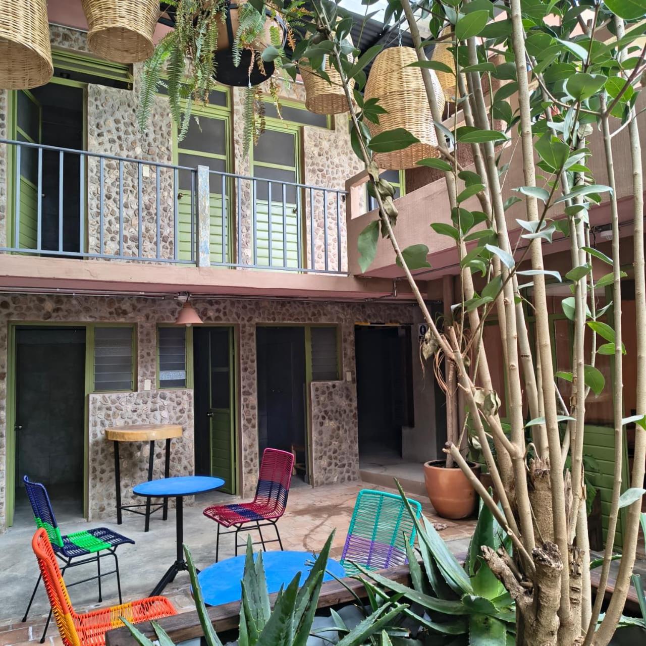 Xelva Hostel & Travel community