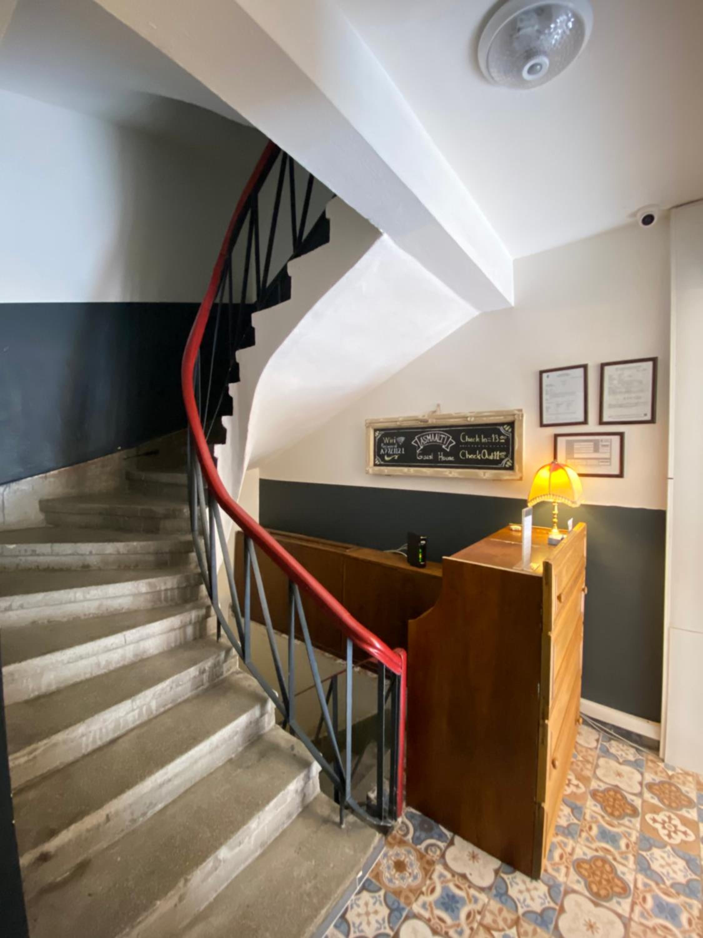 Asmaaltı GUEST HOUSE
