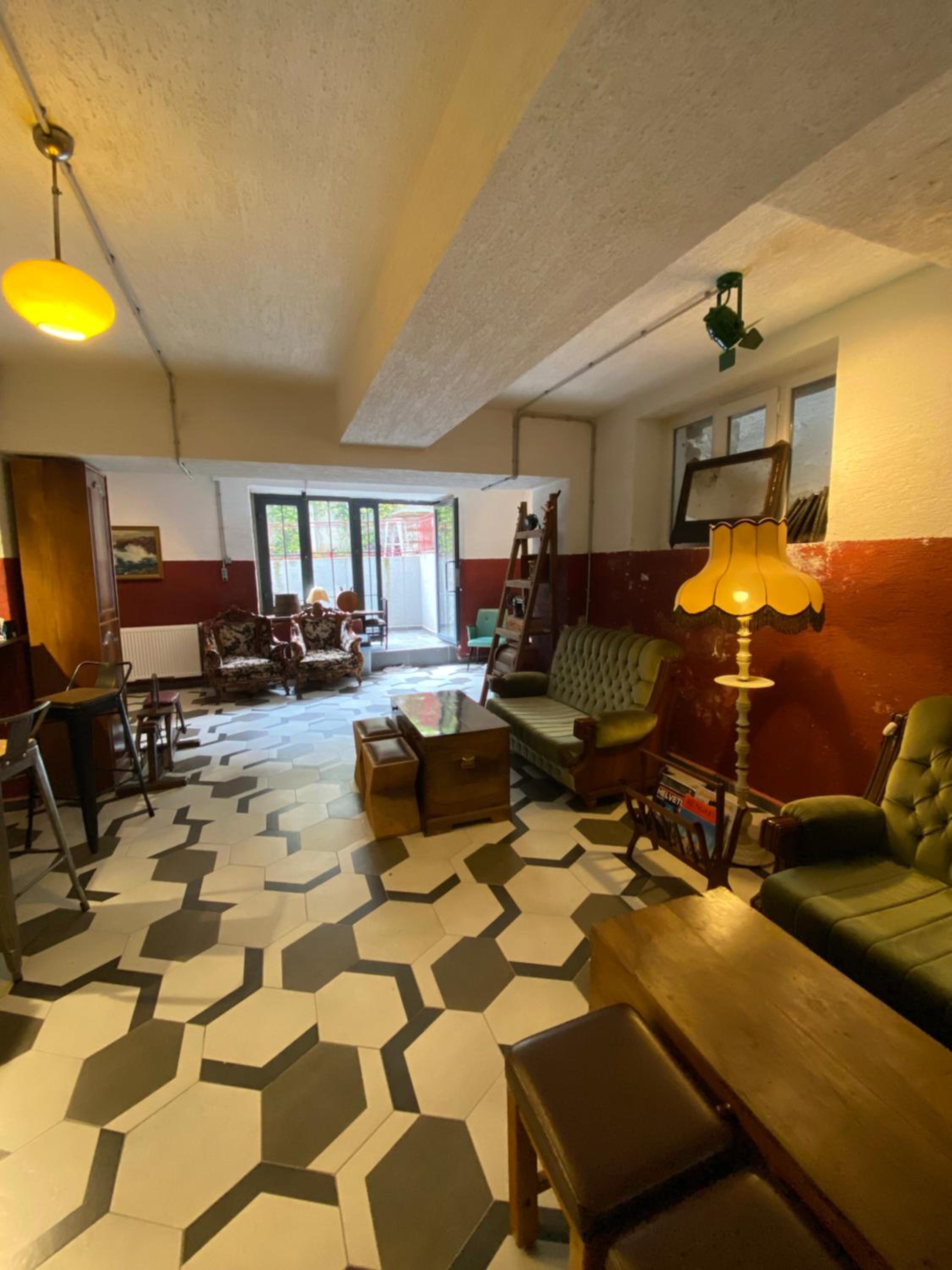 Asmaaltı GUEST HOUSE
