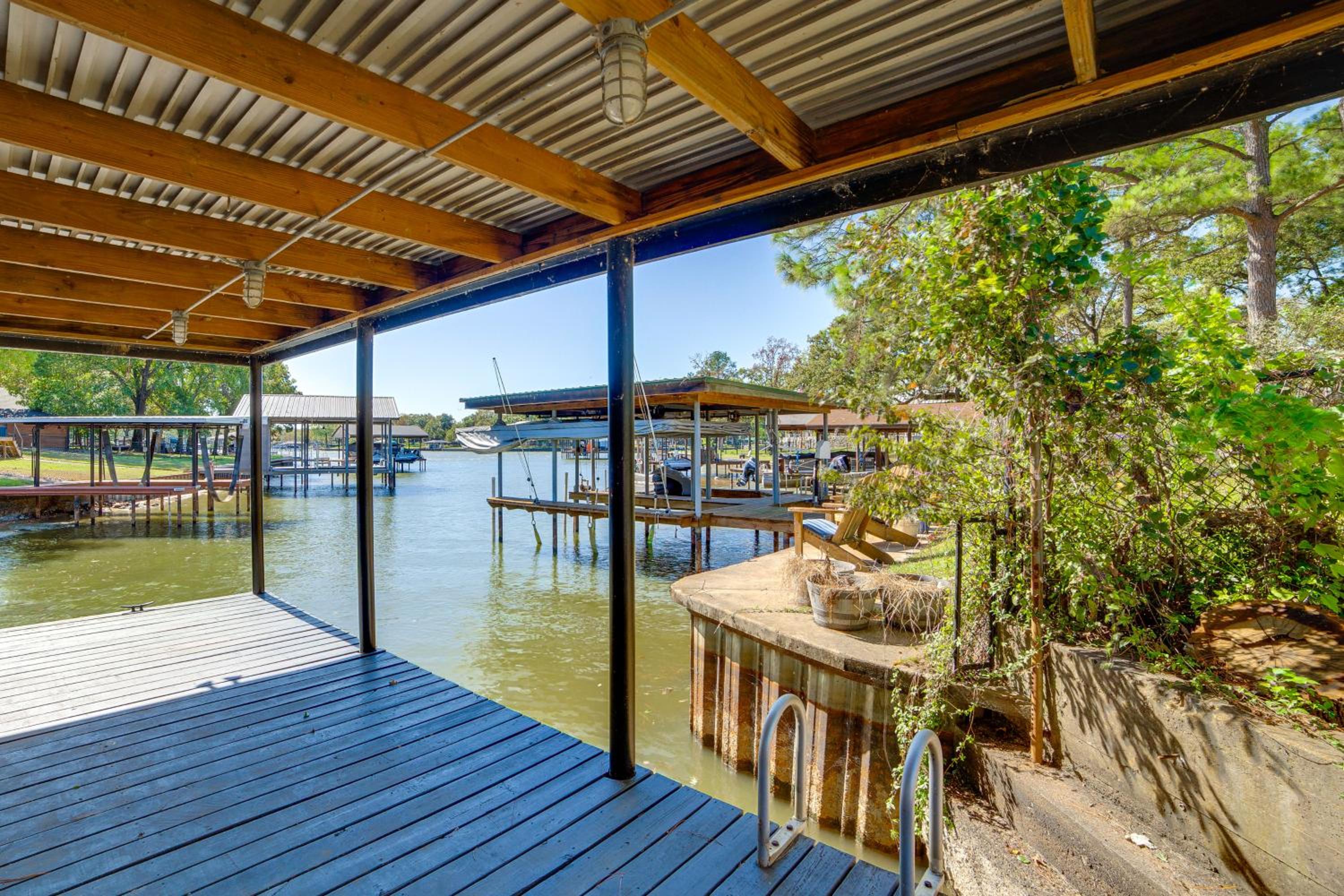 Private Dock and Outdoor Bar! Lakefront Tool A-Frame