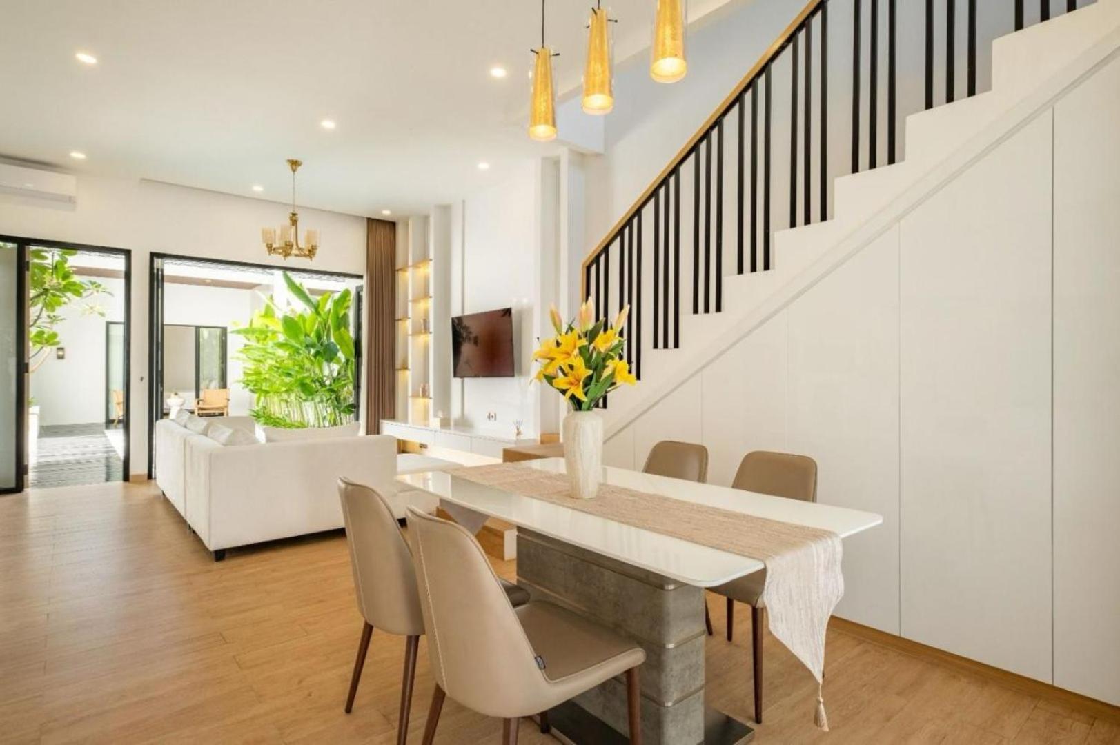 New 3BR Modern Luxury Villa with Pool & Patio - Non-crowded Area in Canggu