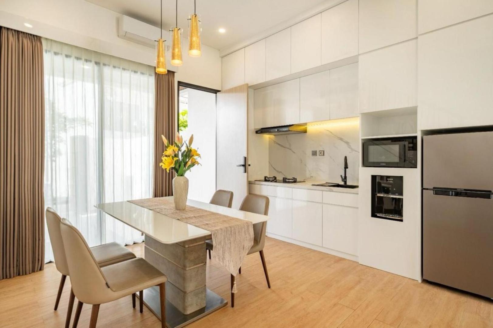 New 3BR Modern Luxury Villa with Pool & Patio - Non-crowded Area in Canggu