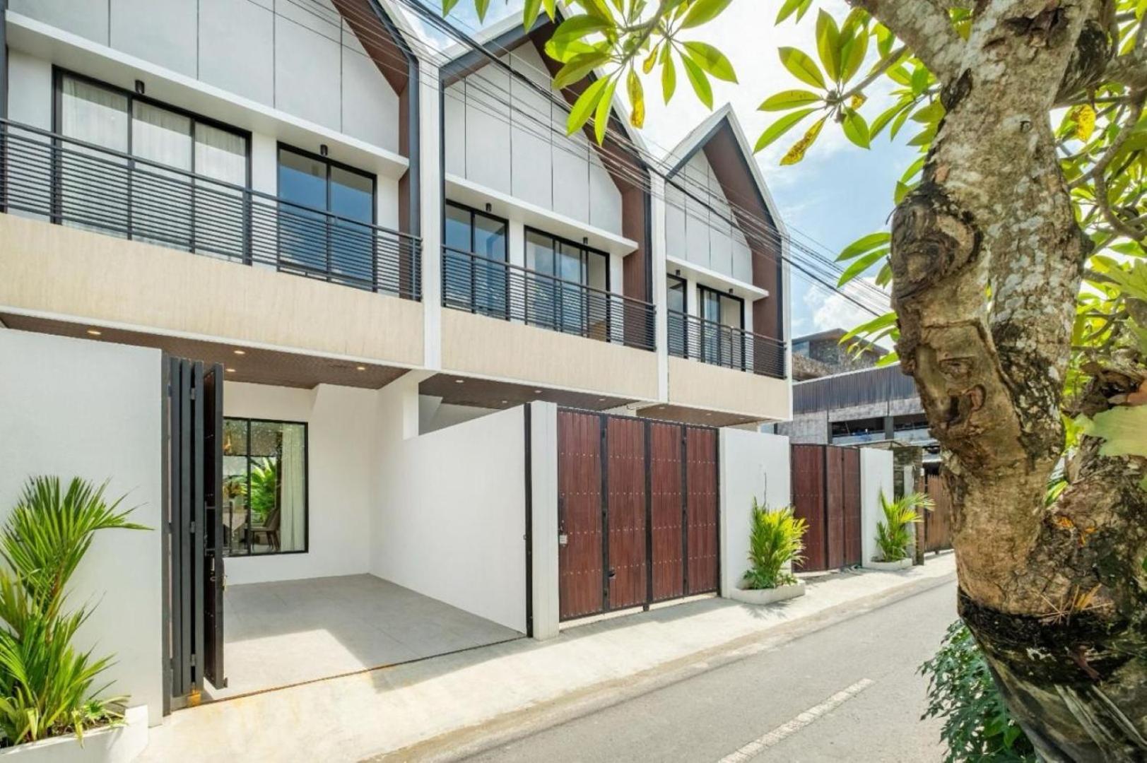 New 3BR Modern Luxury Villa with Pool & Patio - Non-crowded Area in Canggu