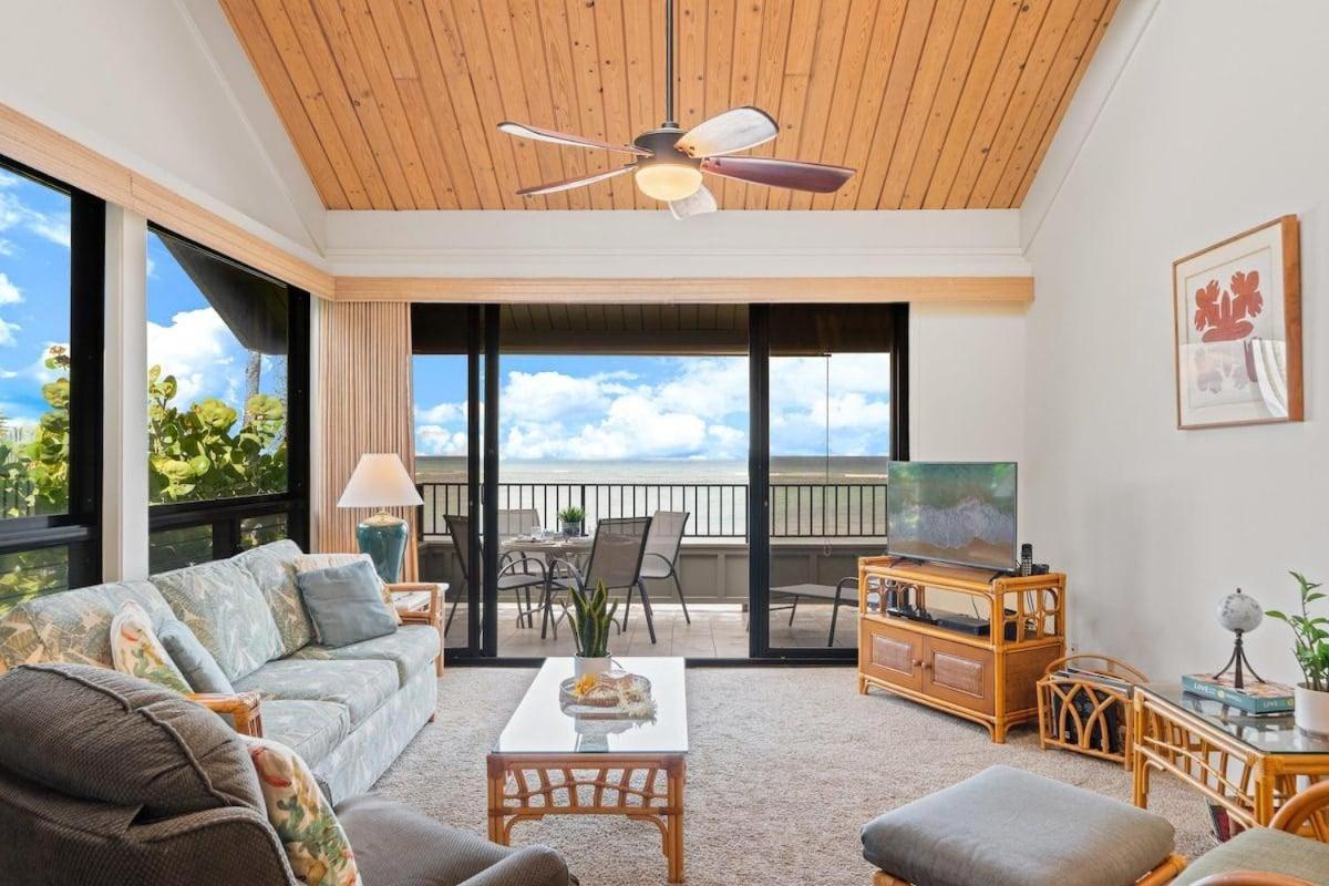 Kahana Village 26 · KHV 26 2BD Direct Ocean Front with Amazing S