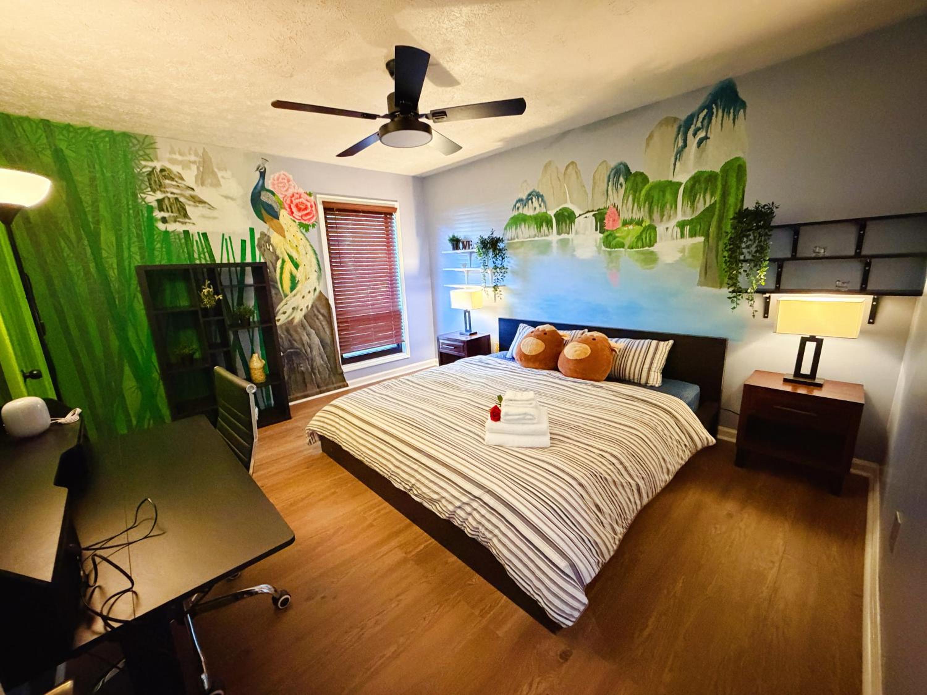 2 Bedrooms Private Kitchen Livingroom Robinwood Condo Suite