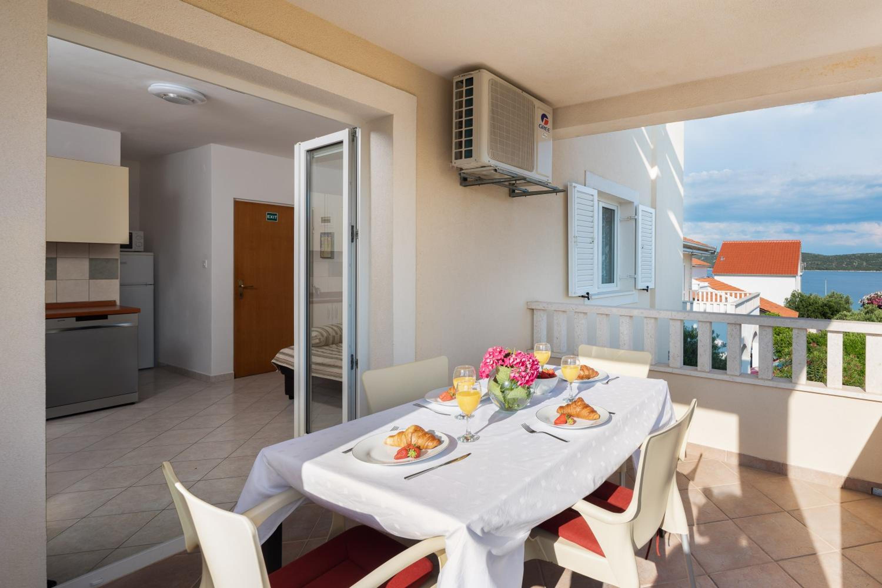 Apartments Bella Vista