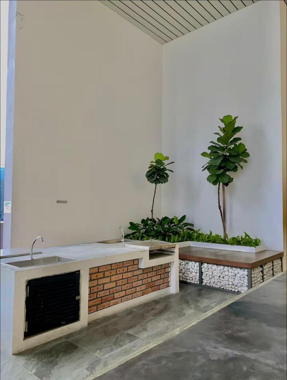 Chambers Suite By Relaxed Home