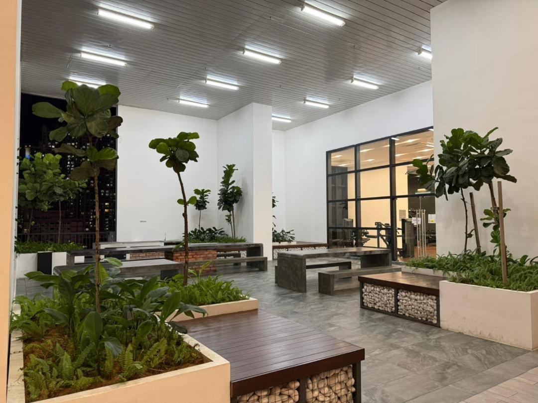 Chambers Suite By Relaxed Home
