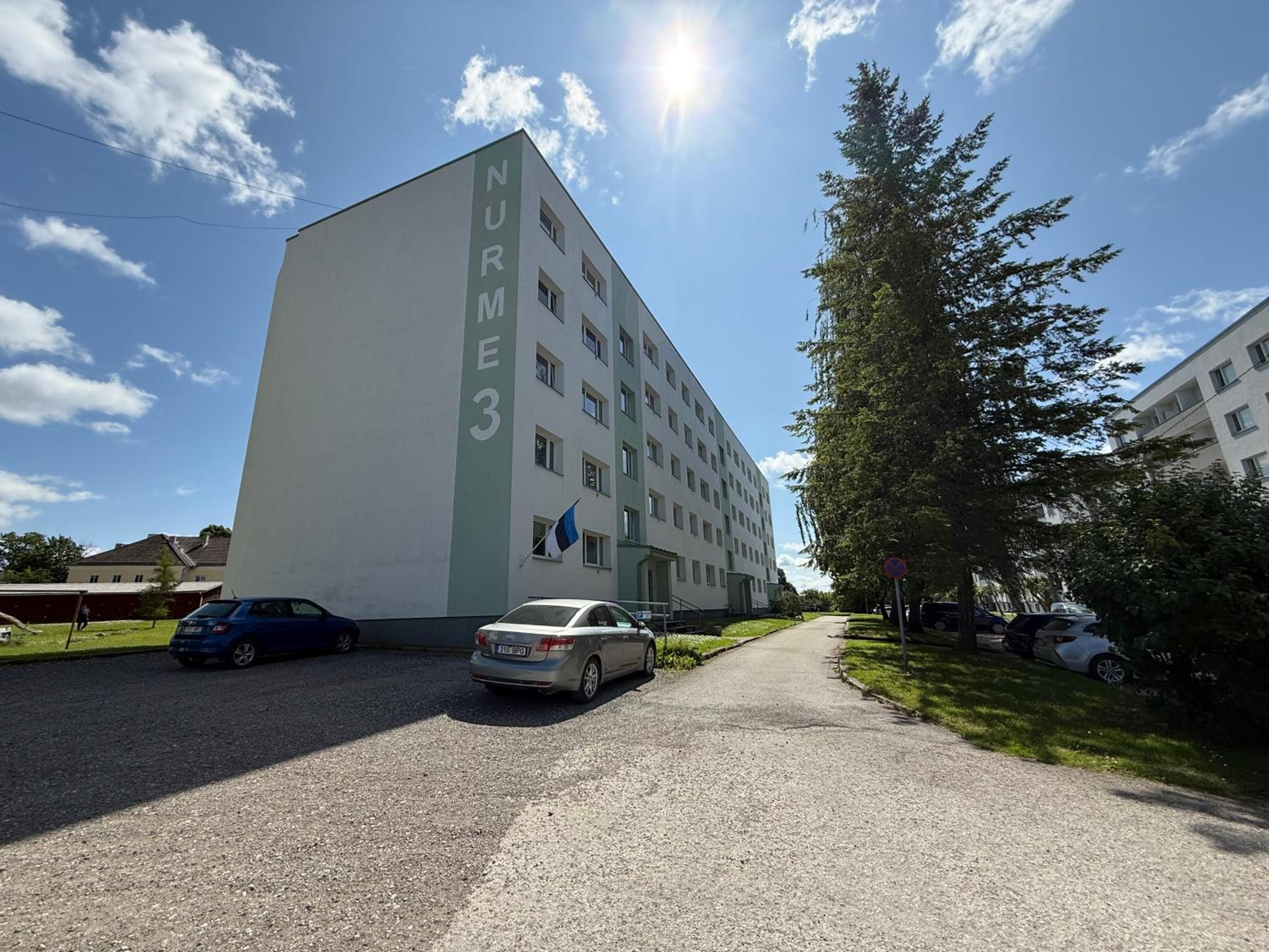 Mugav rõduga kodu Rapla linnas koos tasuta WiFi, TV & parkimisega ootab Sind!