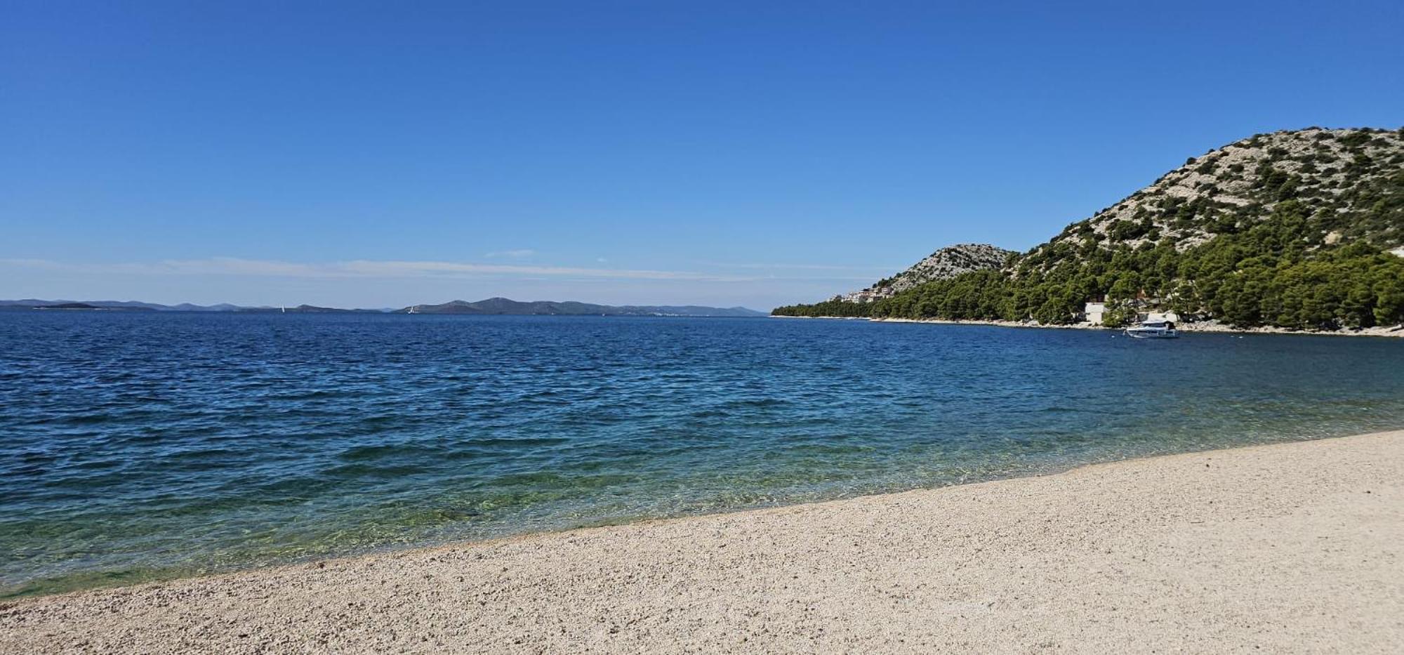 Kauai, Kamp Heron, Drage, Croatia