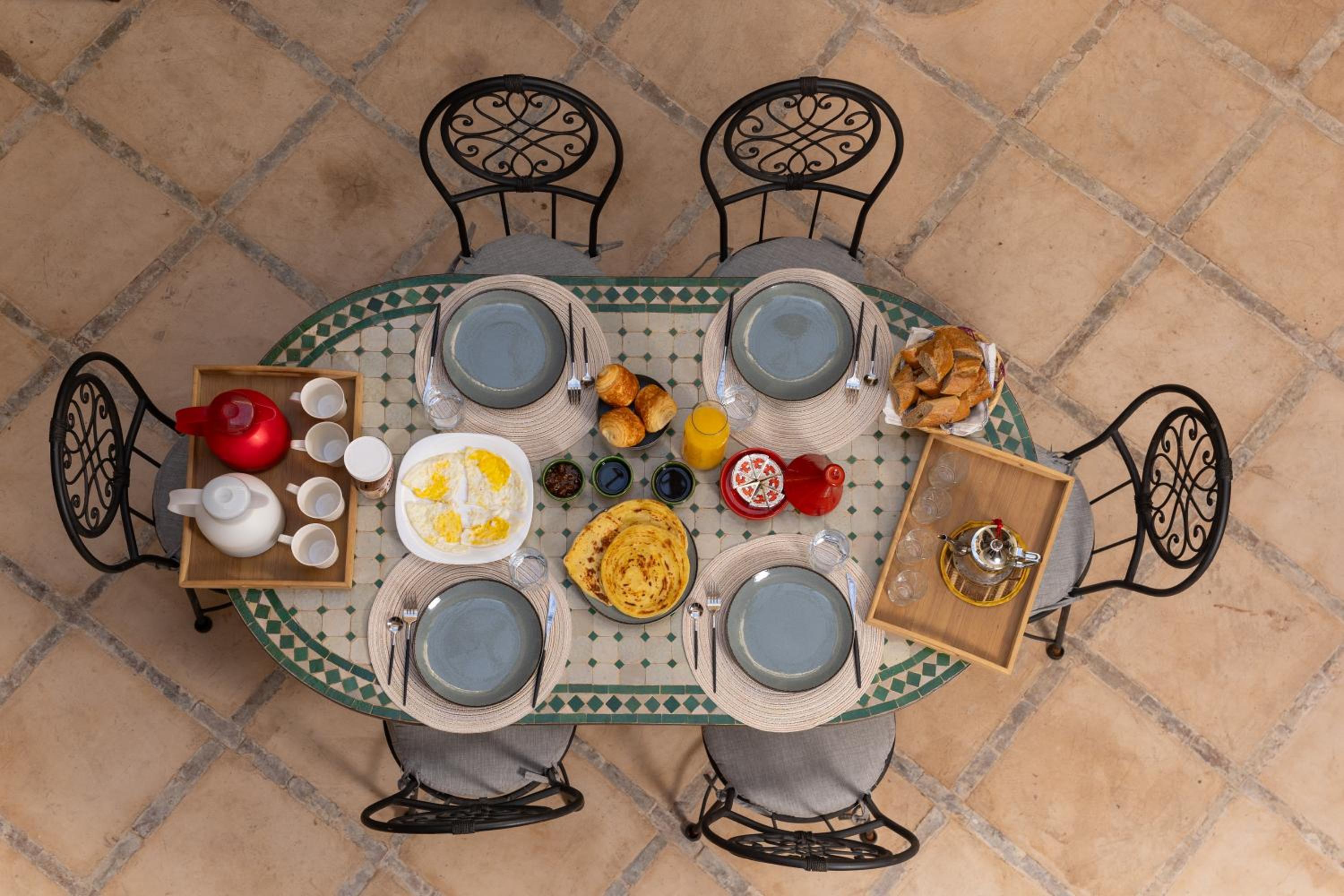 Riad Privé Dar El Khamsa-Petit Dej inclus