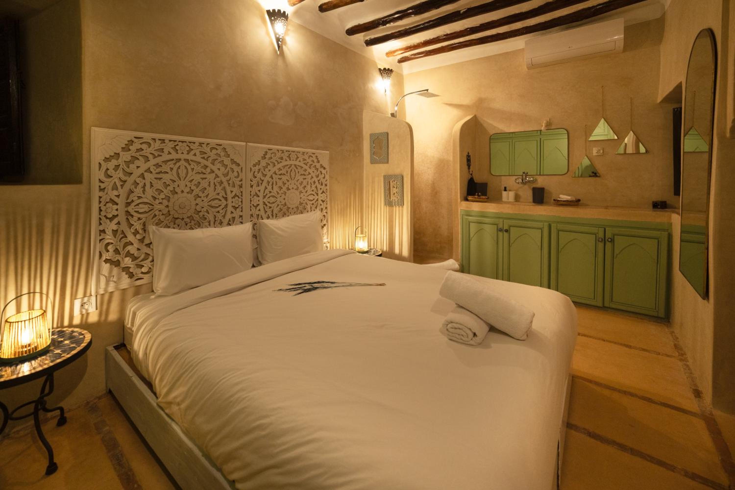 Riad Privé Dar El Khamsa-Petit Dej inclus