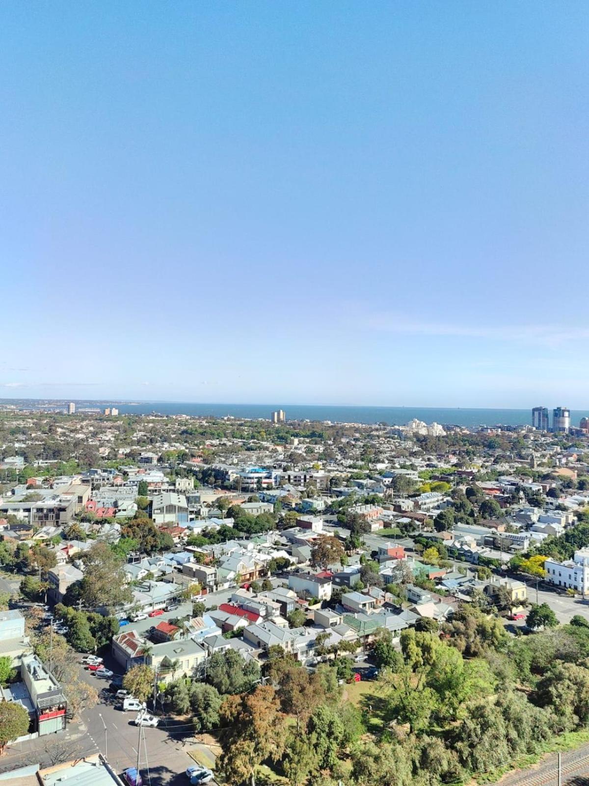 Deluxe apartments in the heart of South Melbourne