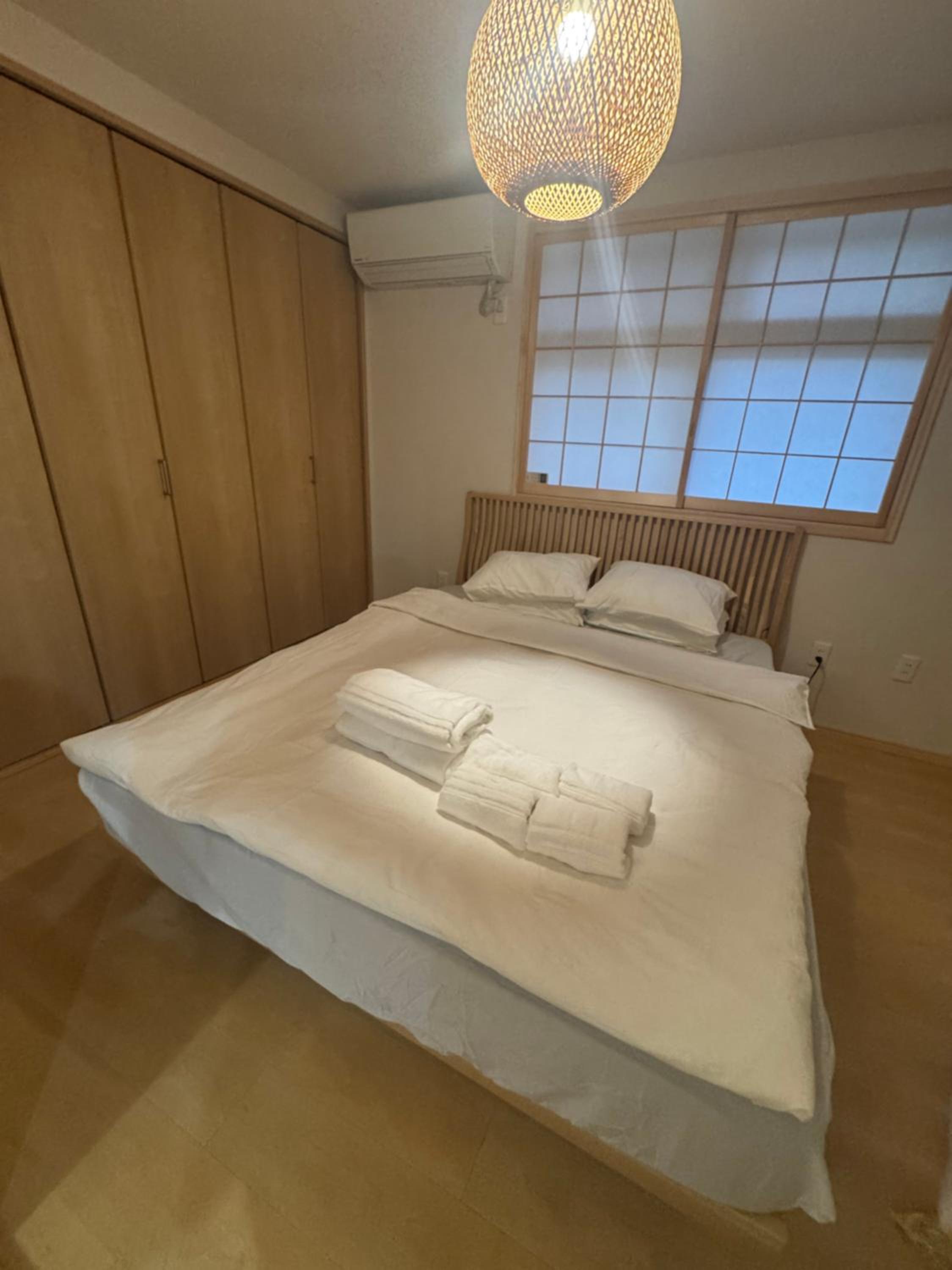 申庭秀月