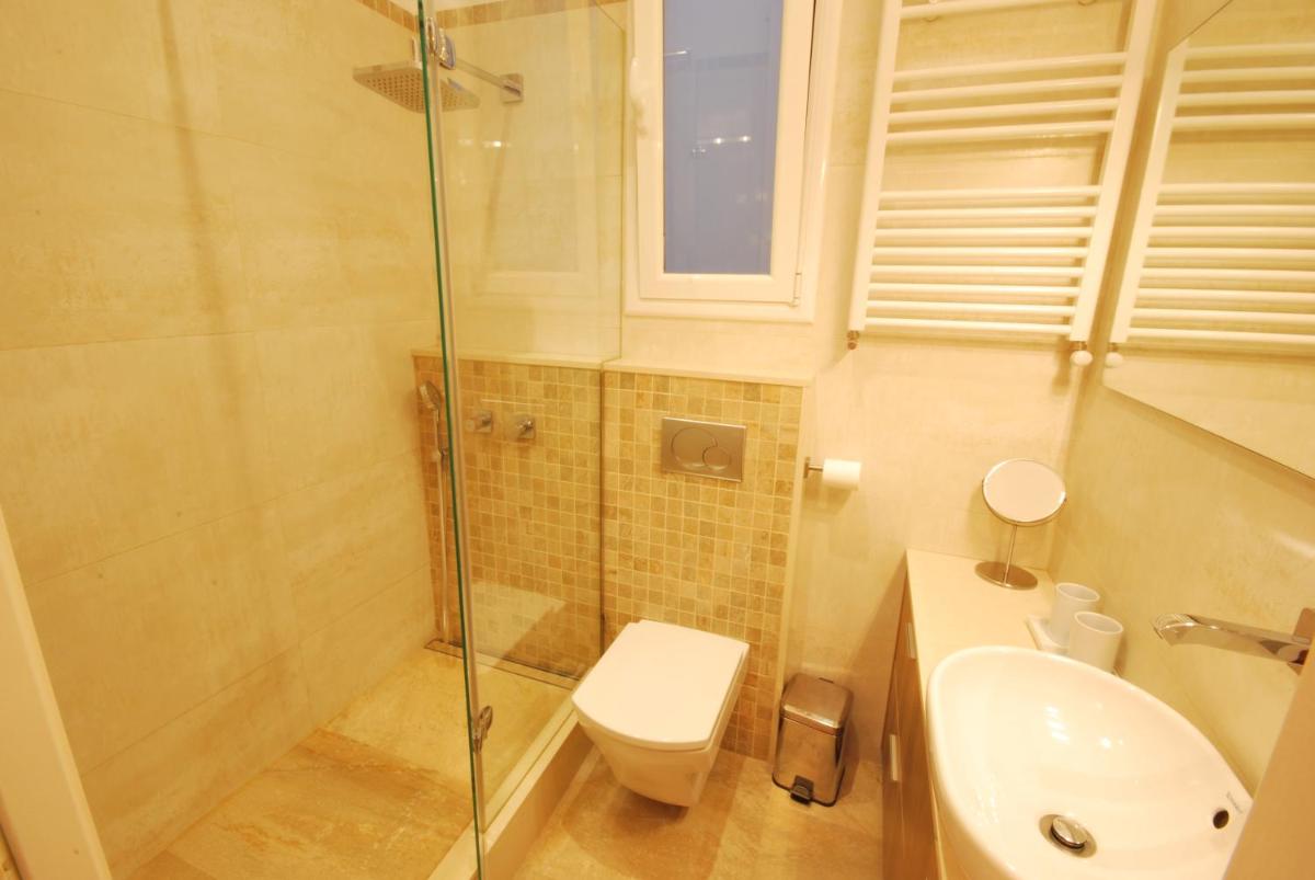 Gaudi SDB