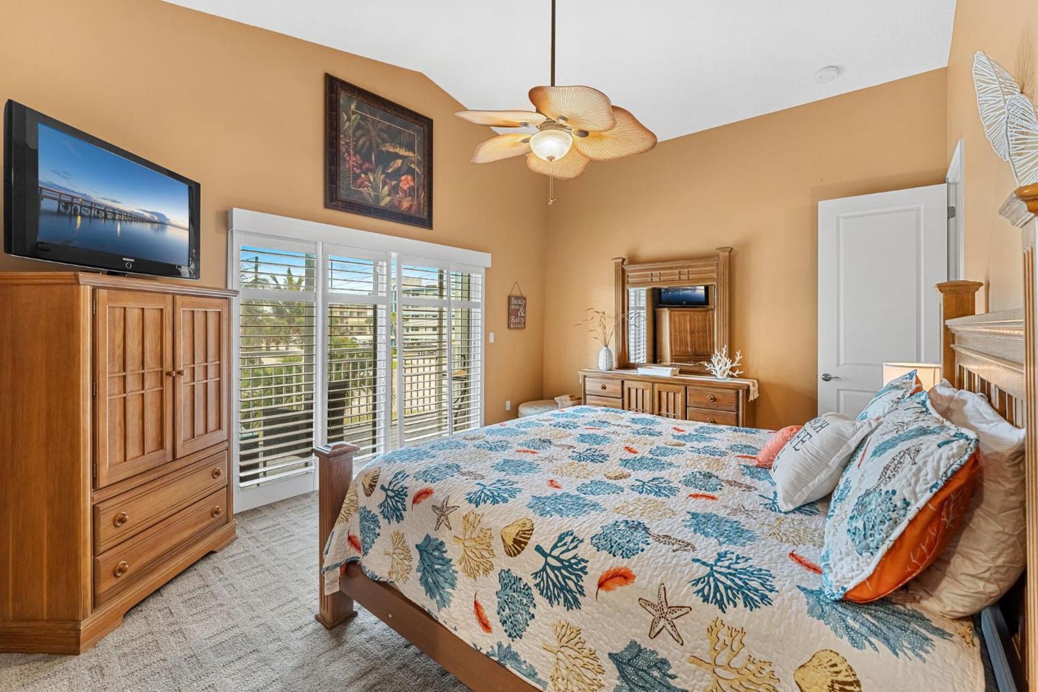 3811 Ocean Beach Blvd
