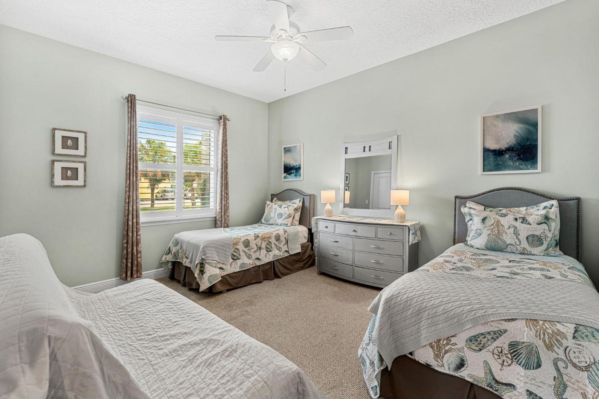 3811 Ocean Beach Blvd