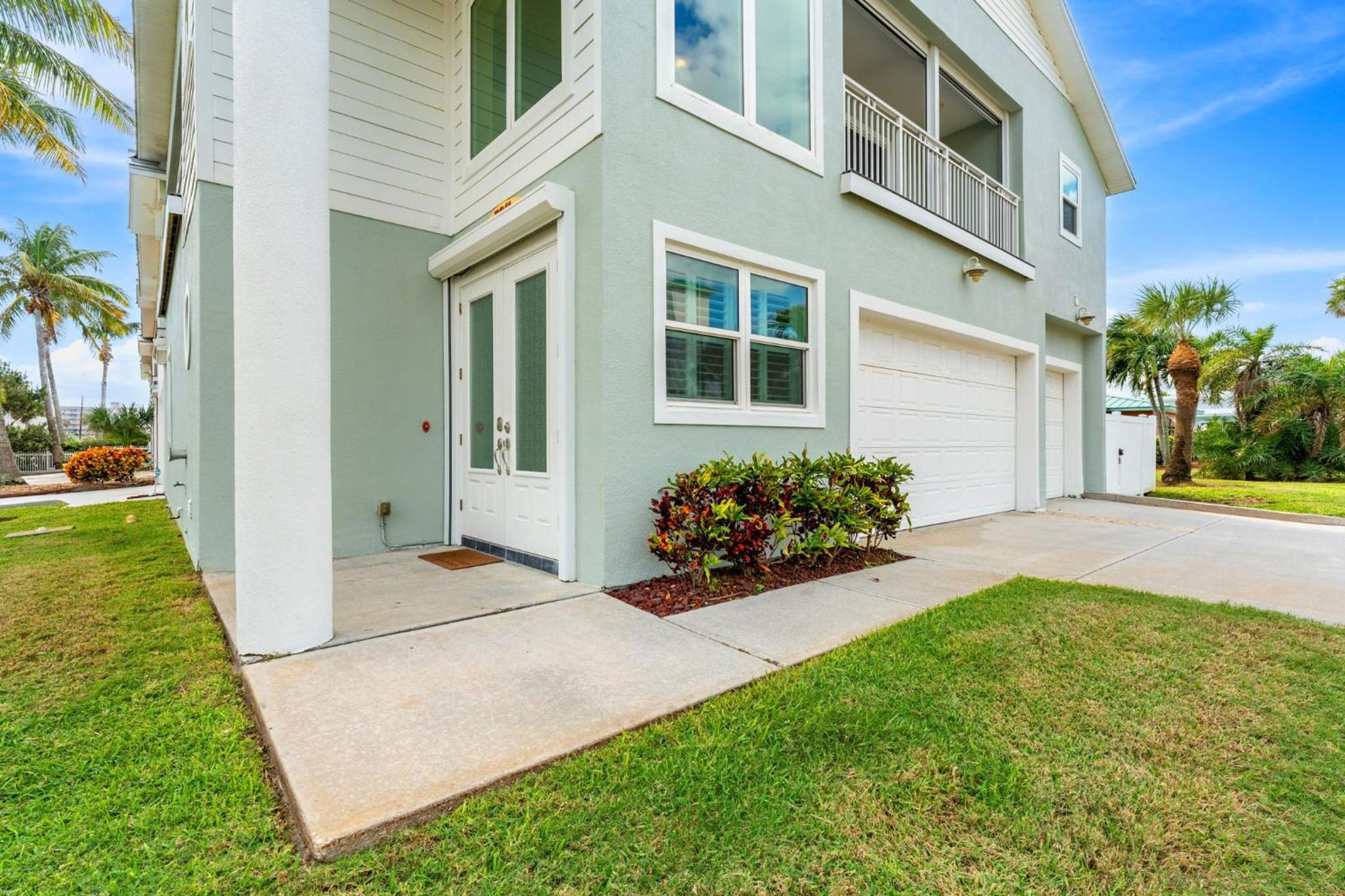 3811 Ocean Beach Blvd