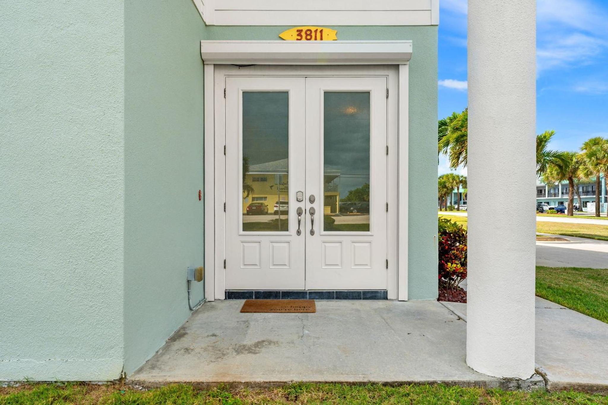 3811 Ocean Beach Blvd