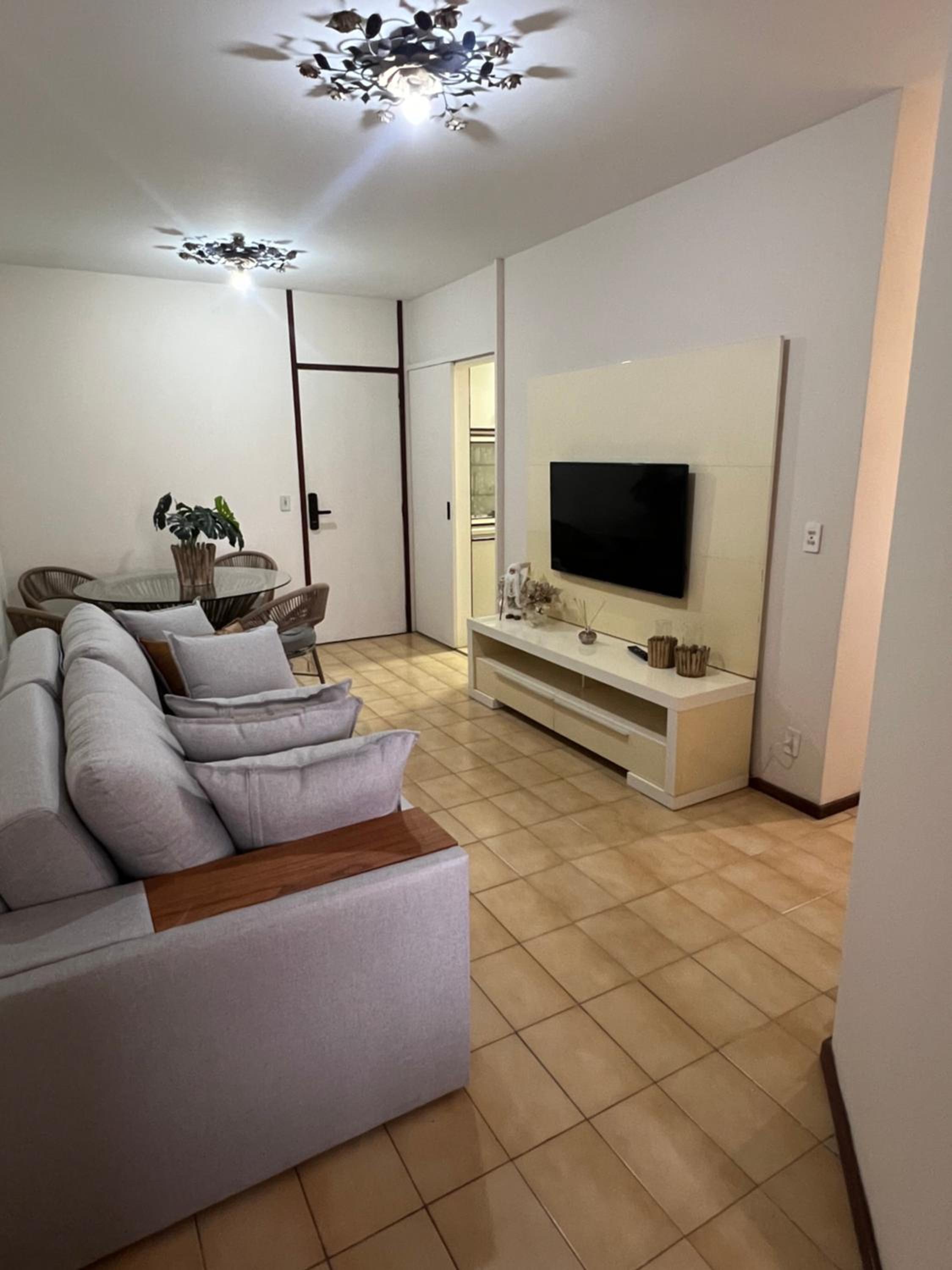 Apartamento 3 suítes perto da Praia do forte e Passagem
