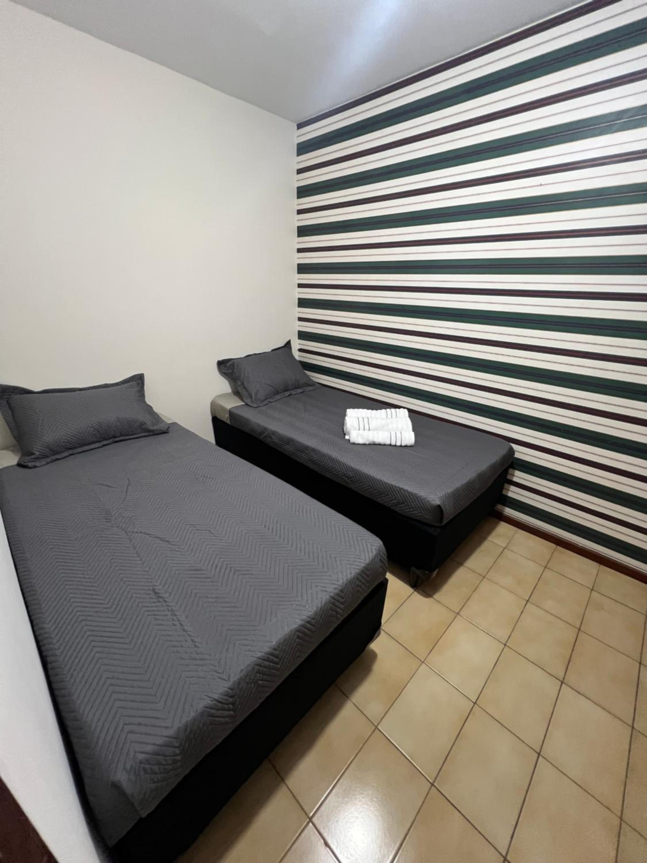 Apartamento 3 suítes perto da Praia do forte e Passagem