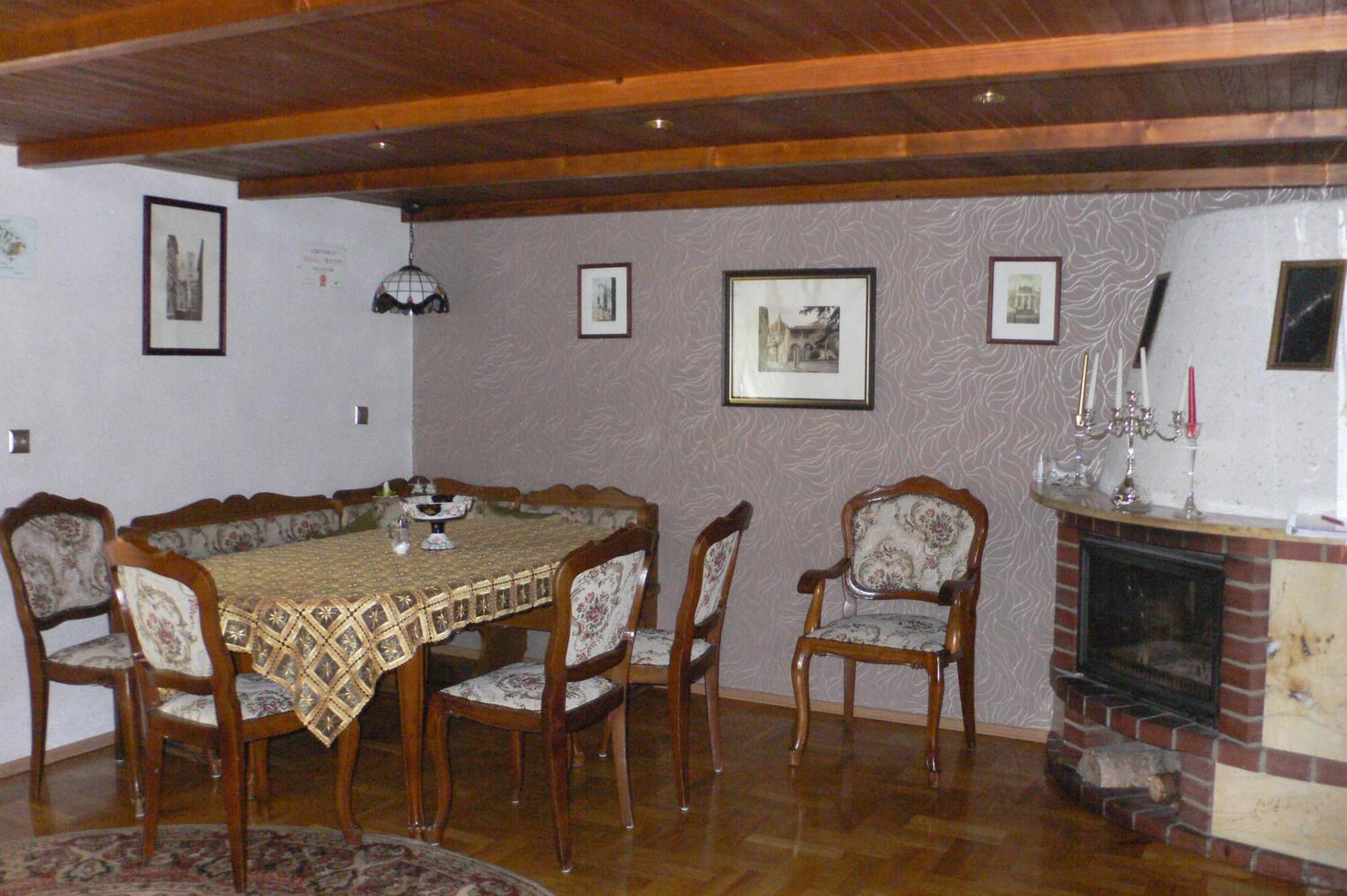 Photo 35