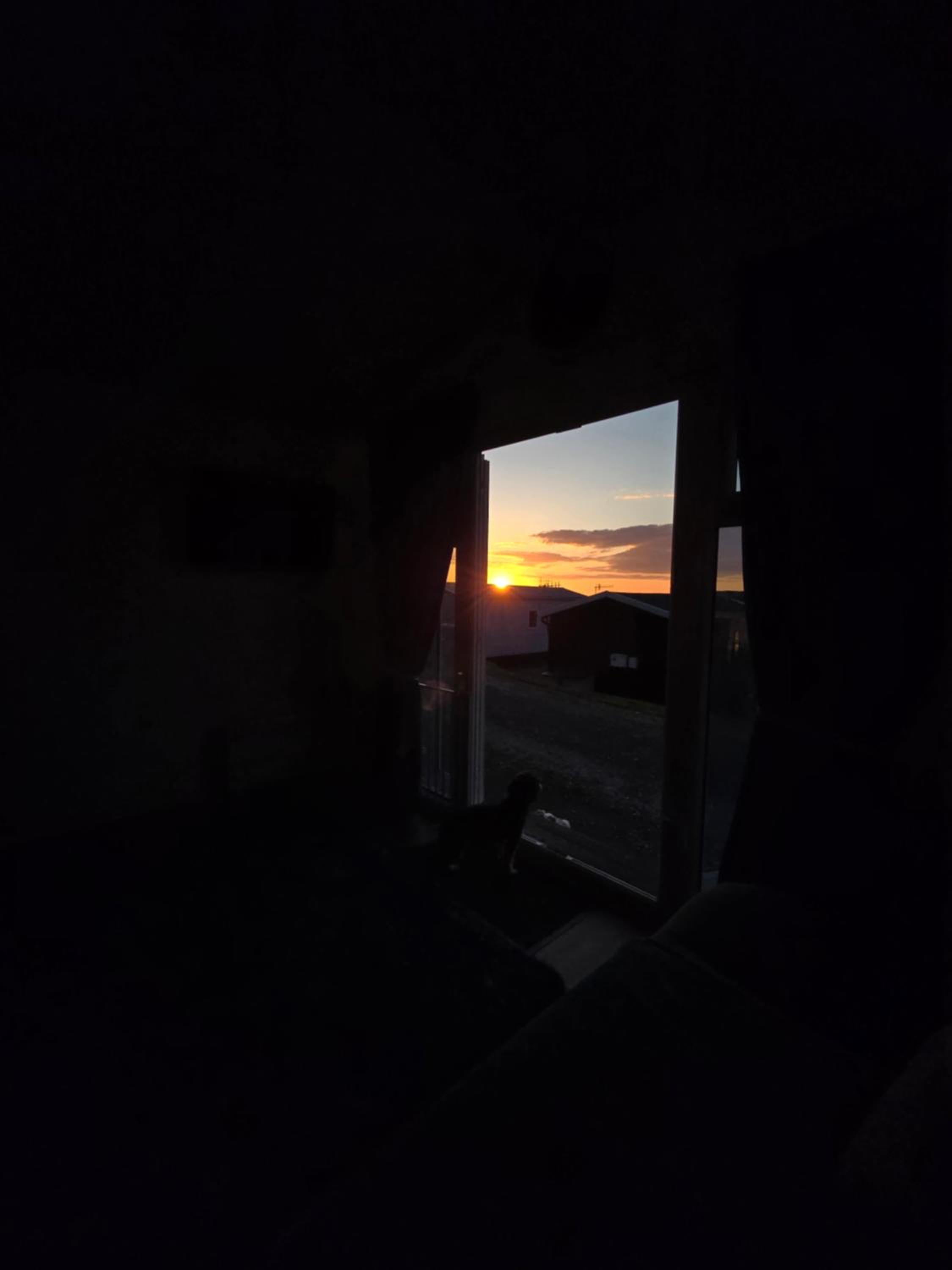 Welsh Bayview Retreat 2-Bed Caravan & 2-Bed Chalet at Clarach Bay Holiday Village