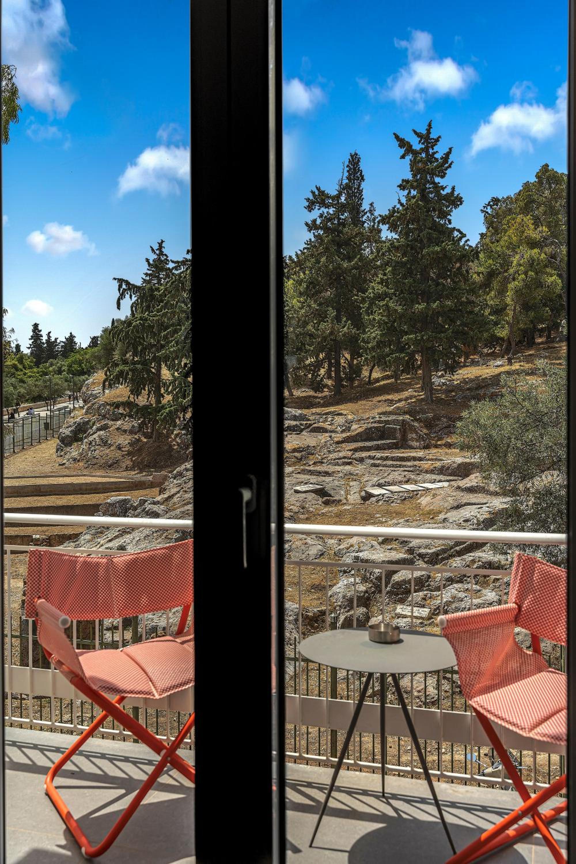 Thissio Acropolis Historic Flat 1